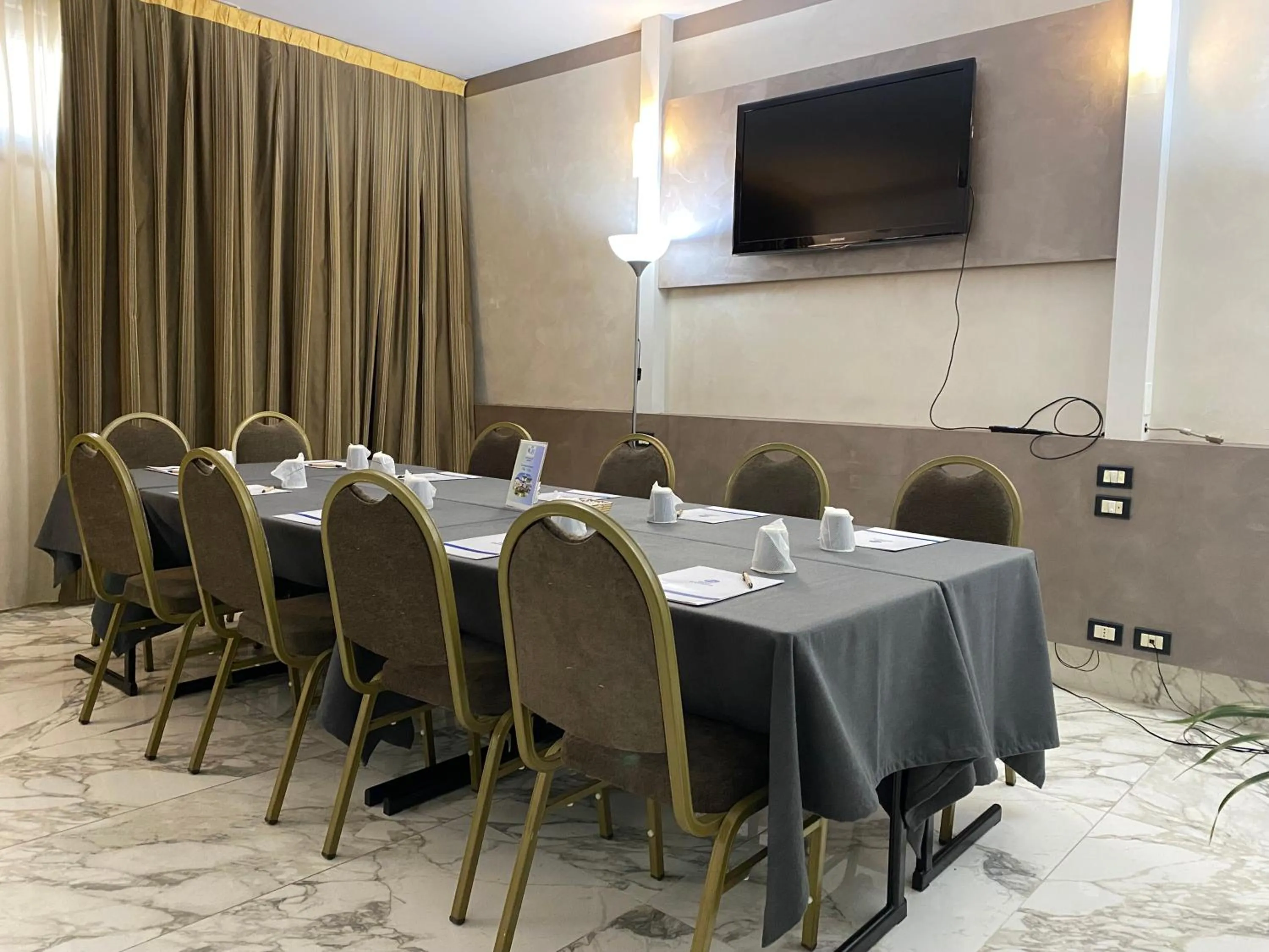 Meeting/conference room in Best Western Modena District