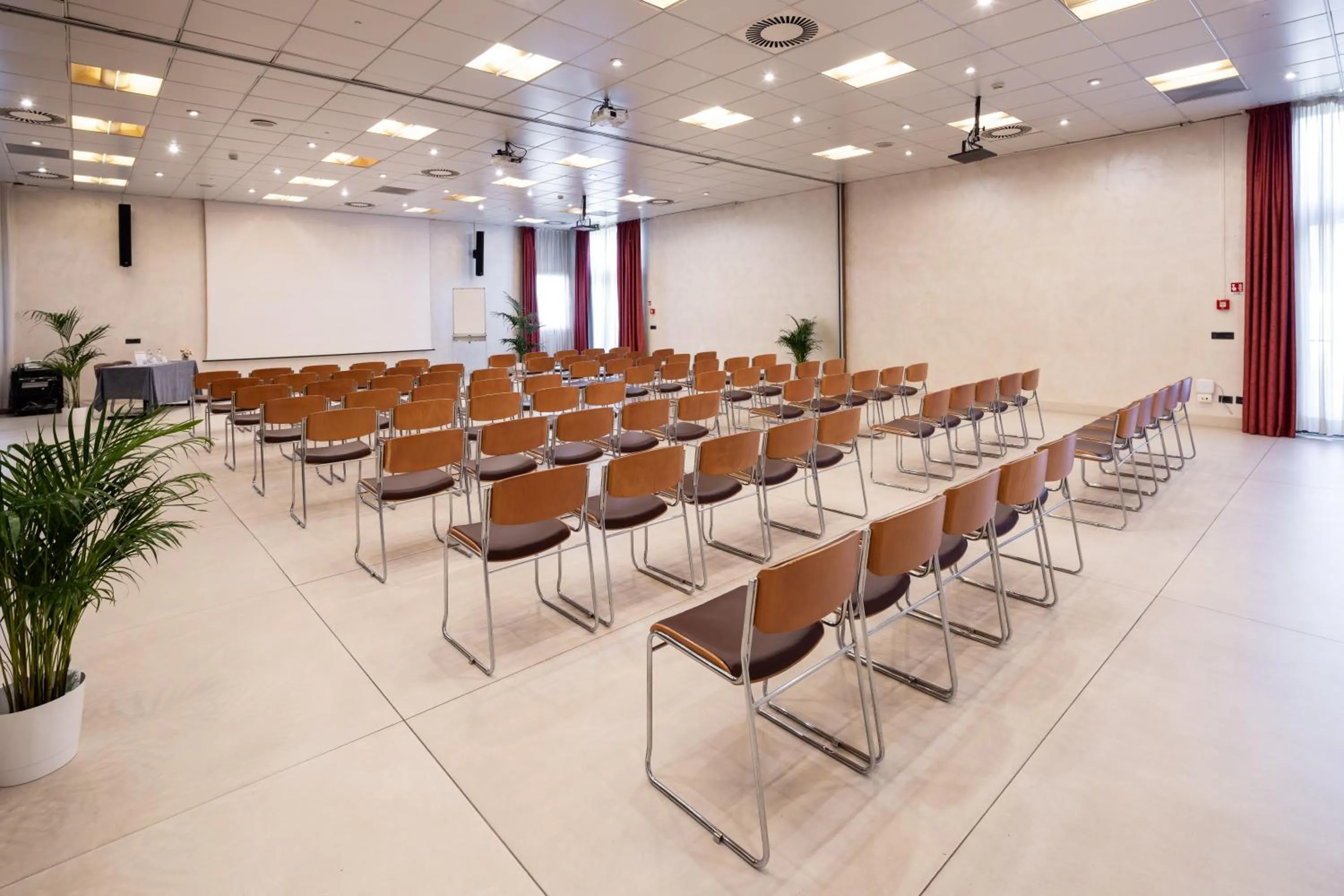 Meeting/conference room in Best Western Modena District