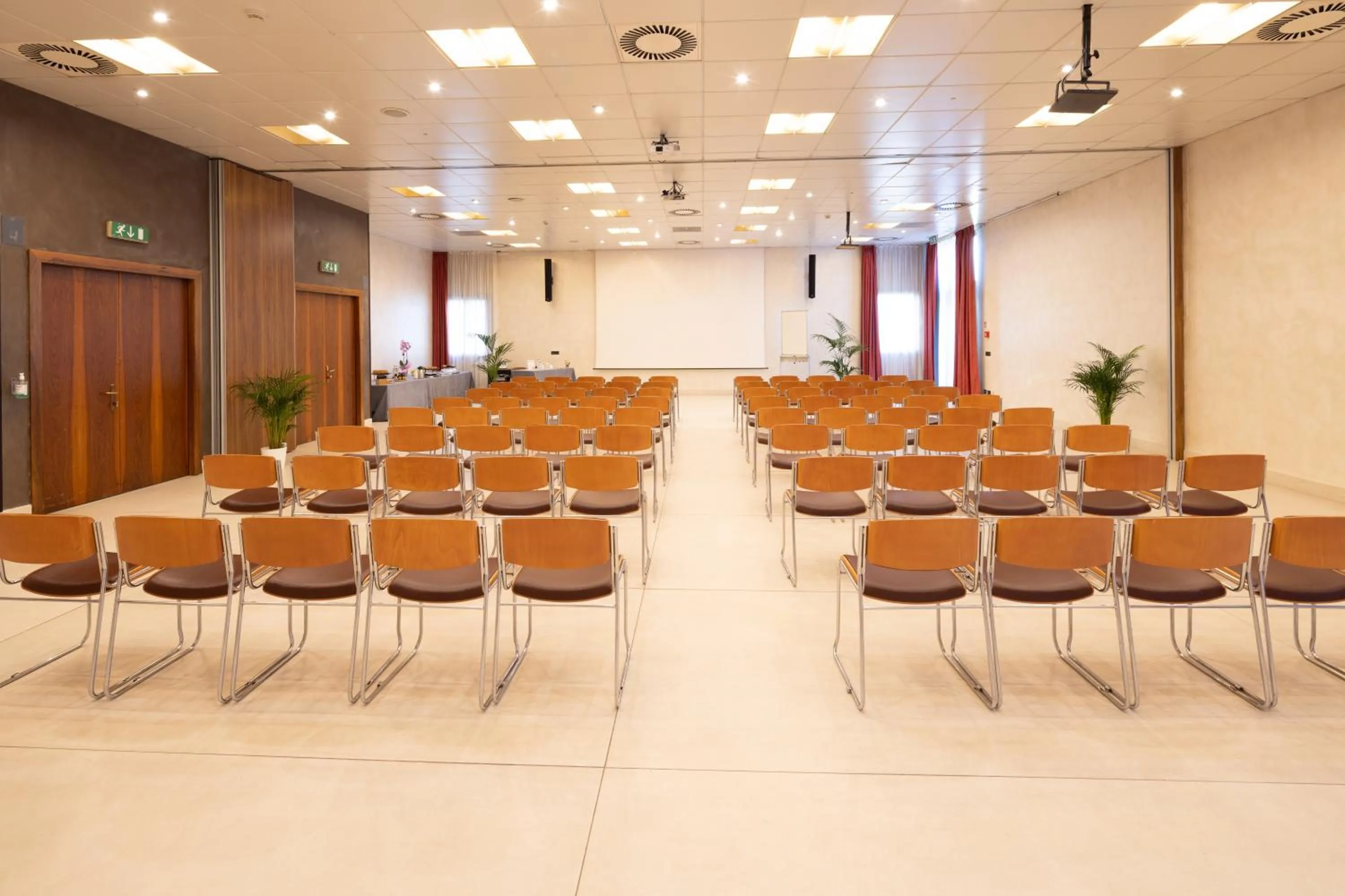 Meeting/conference room in Best Western Modena District