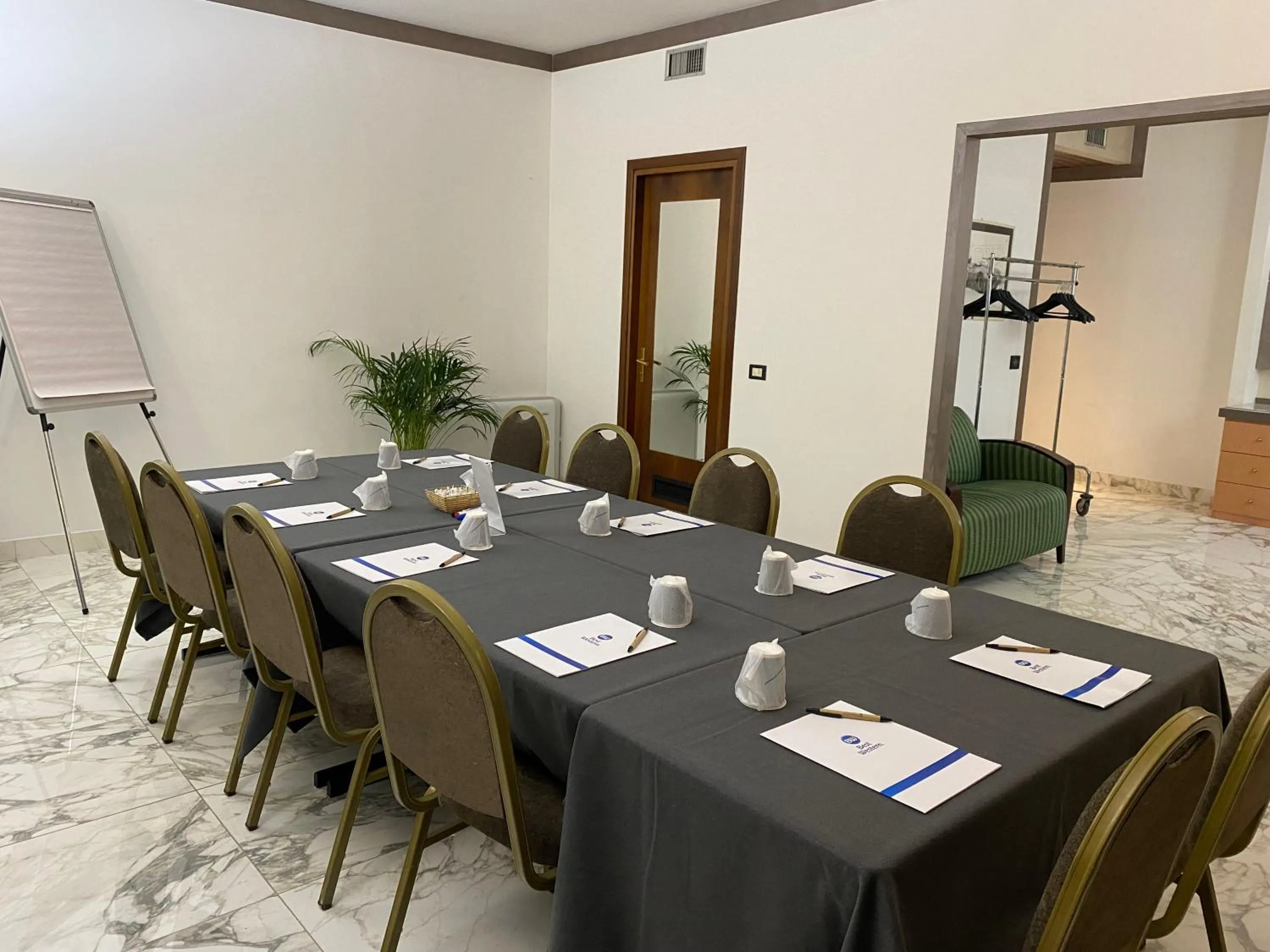 Meeting/conference room in Best Western Modena District