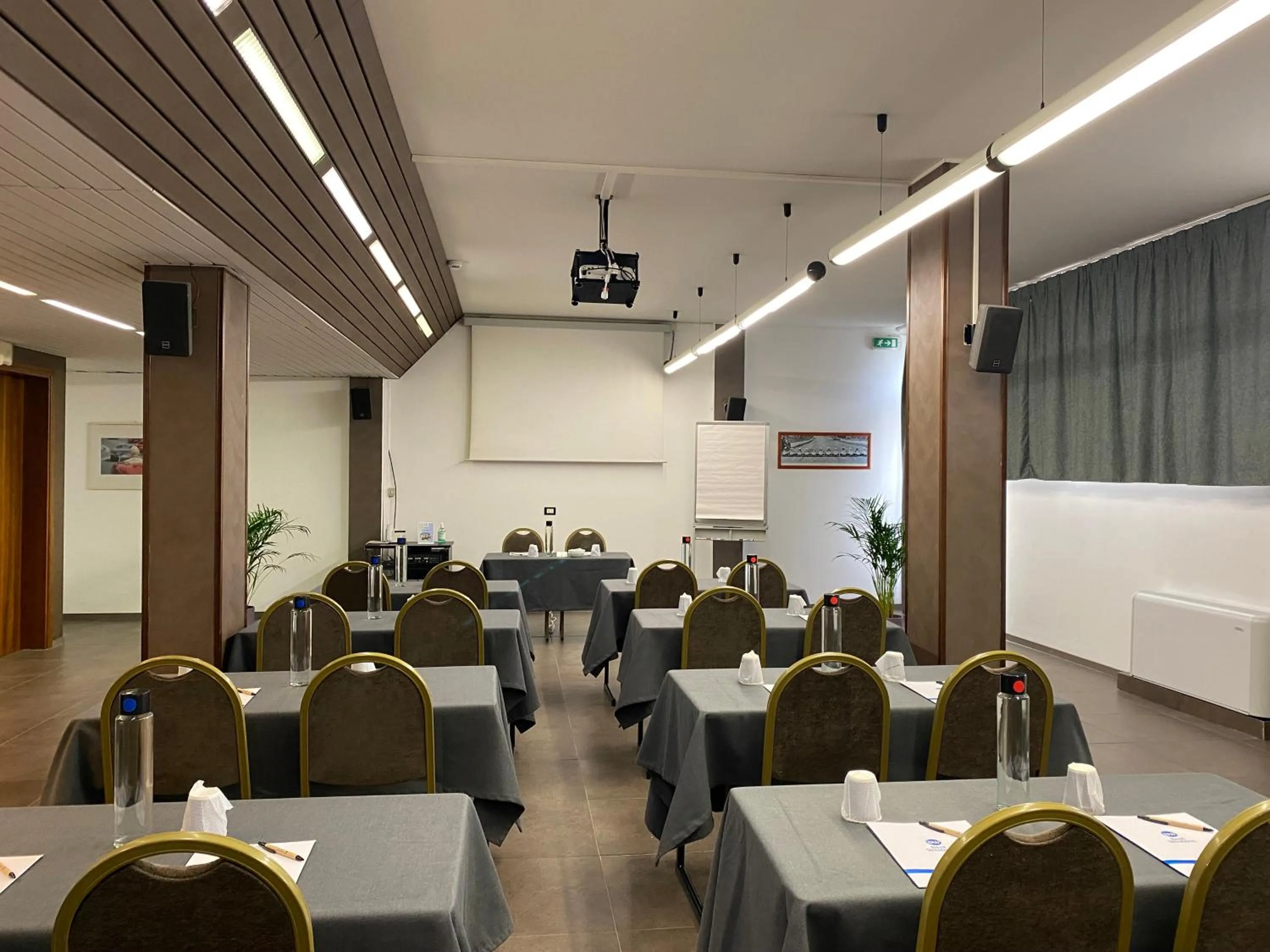 Meeting/conference room in Best Western Modena District