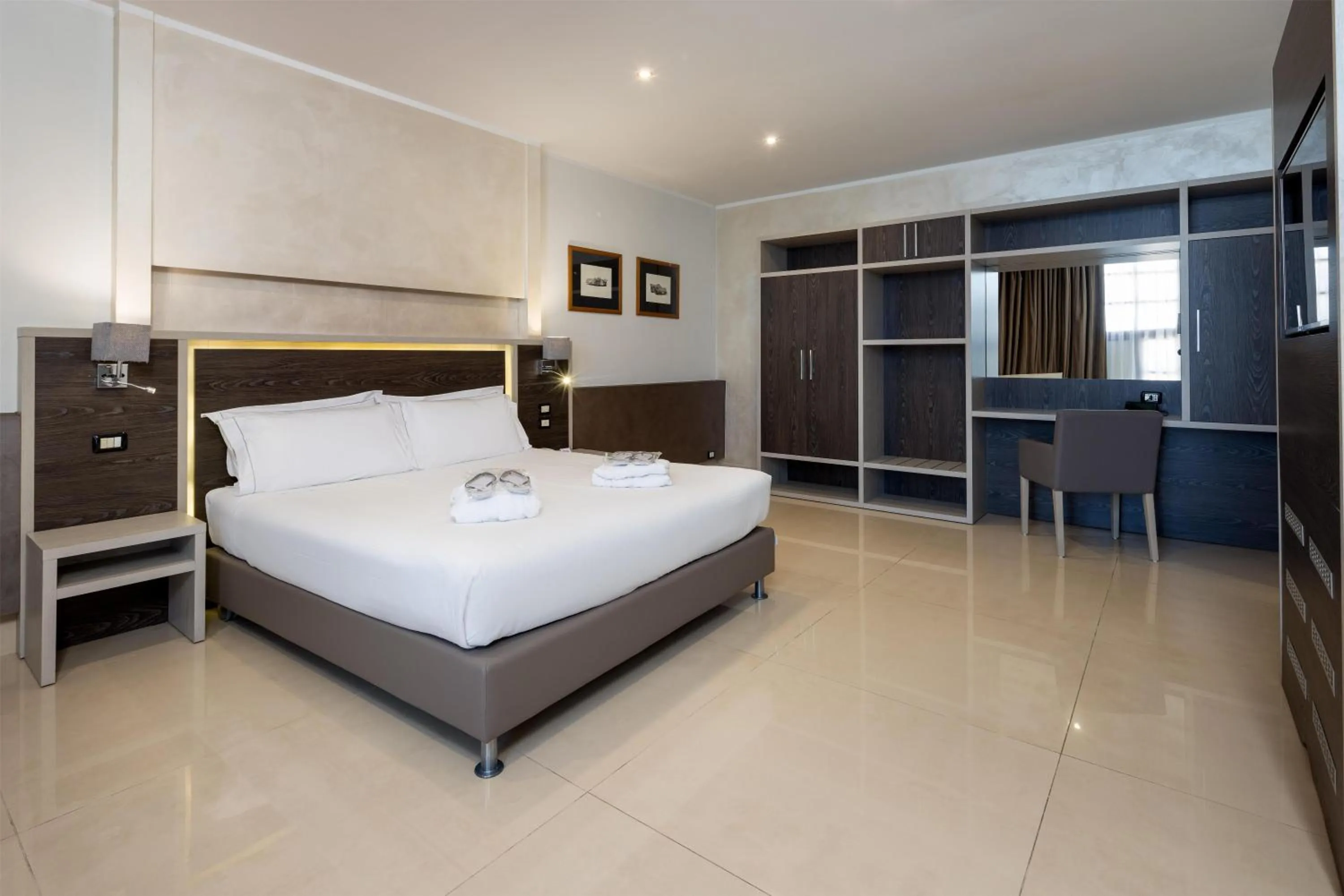 Photo of the whole room, Bed in Best Western Modena District