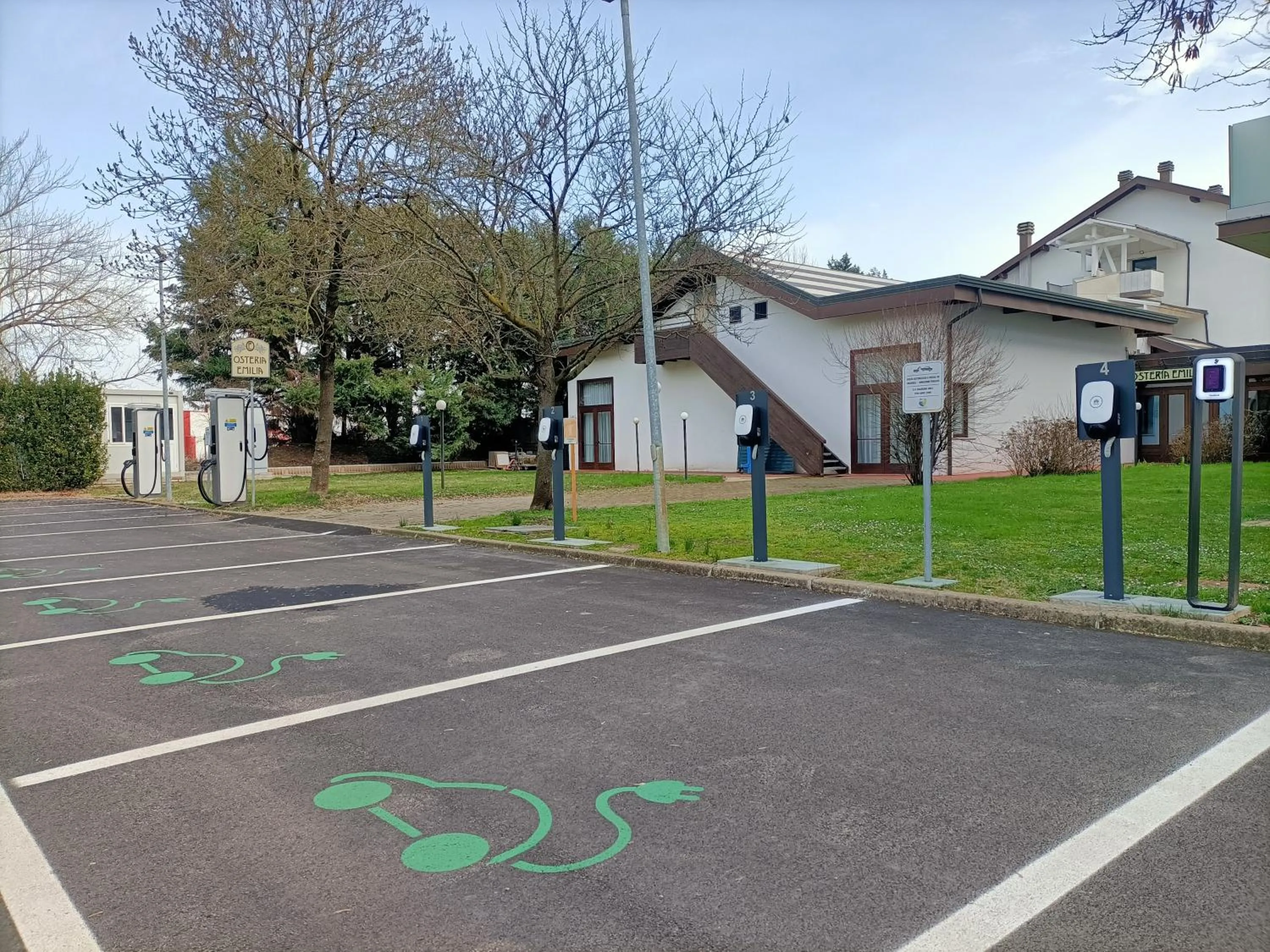 Property building in Best Western Modena District