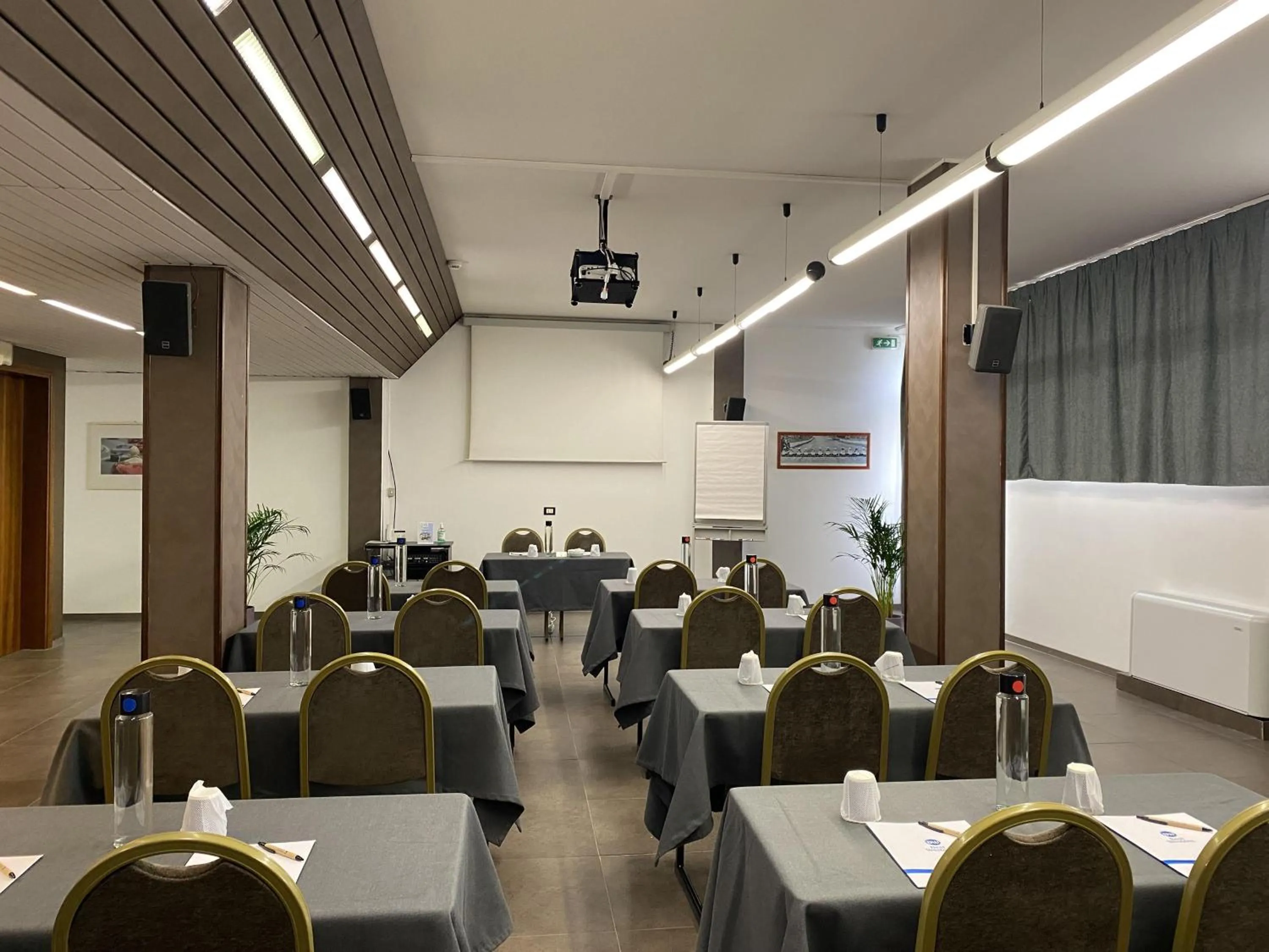 Meeting/conference room in Best Western Modena District