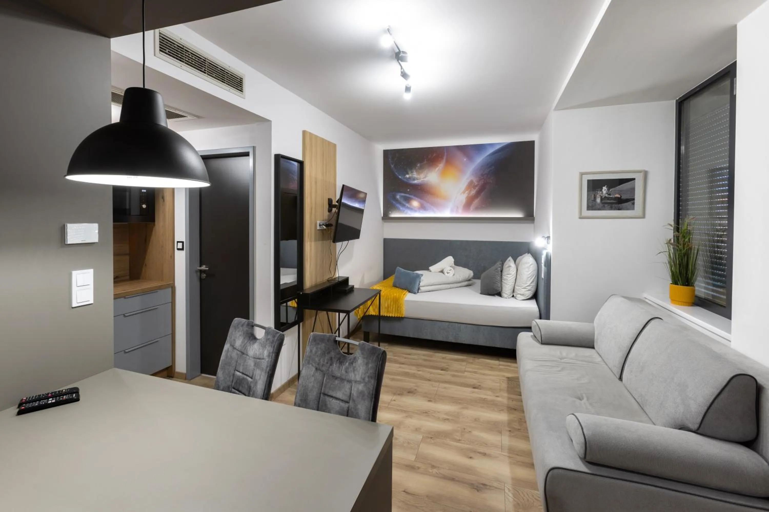 TV and multimedia in R73 Residences