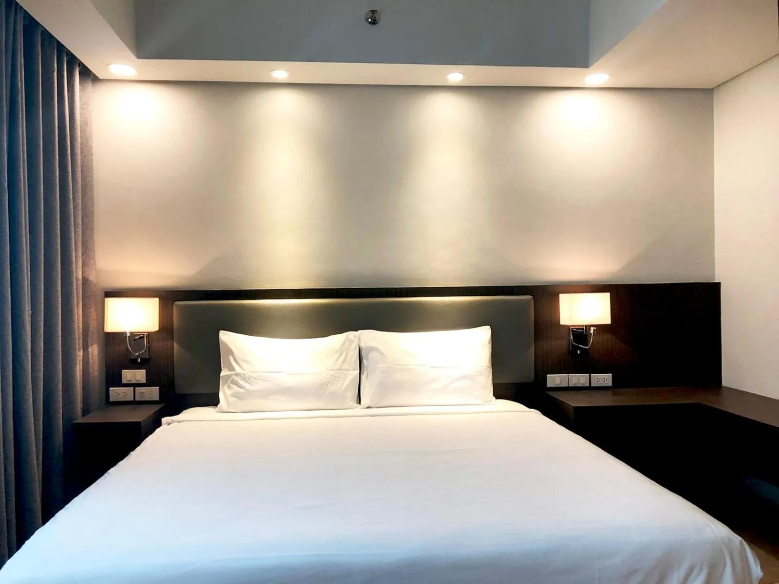 Bedroom, Bed in The Residences at BCCT