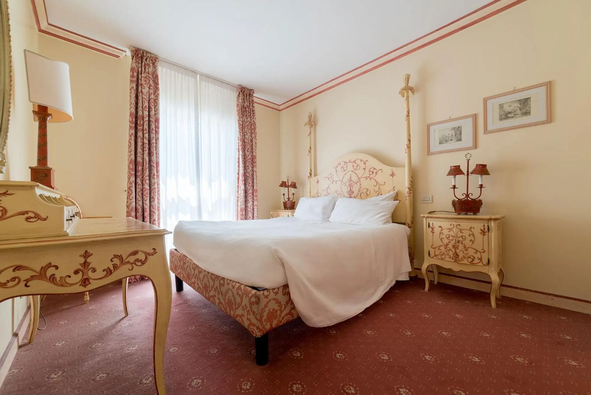 Photo of the whole room, Bed in DB Villas Le Ville del Lido Resort