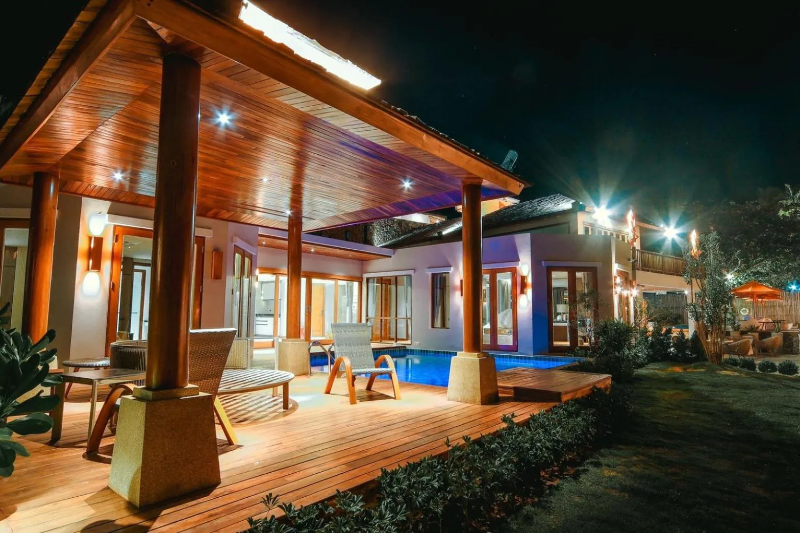 Property building in Yotaka Khanom