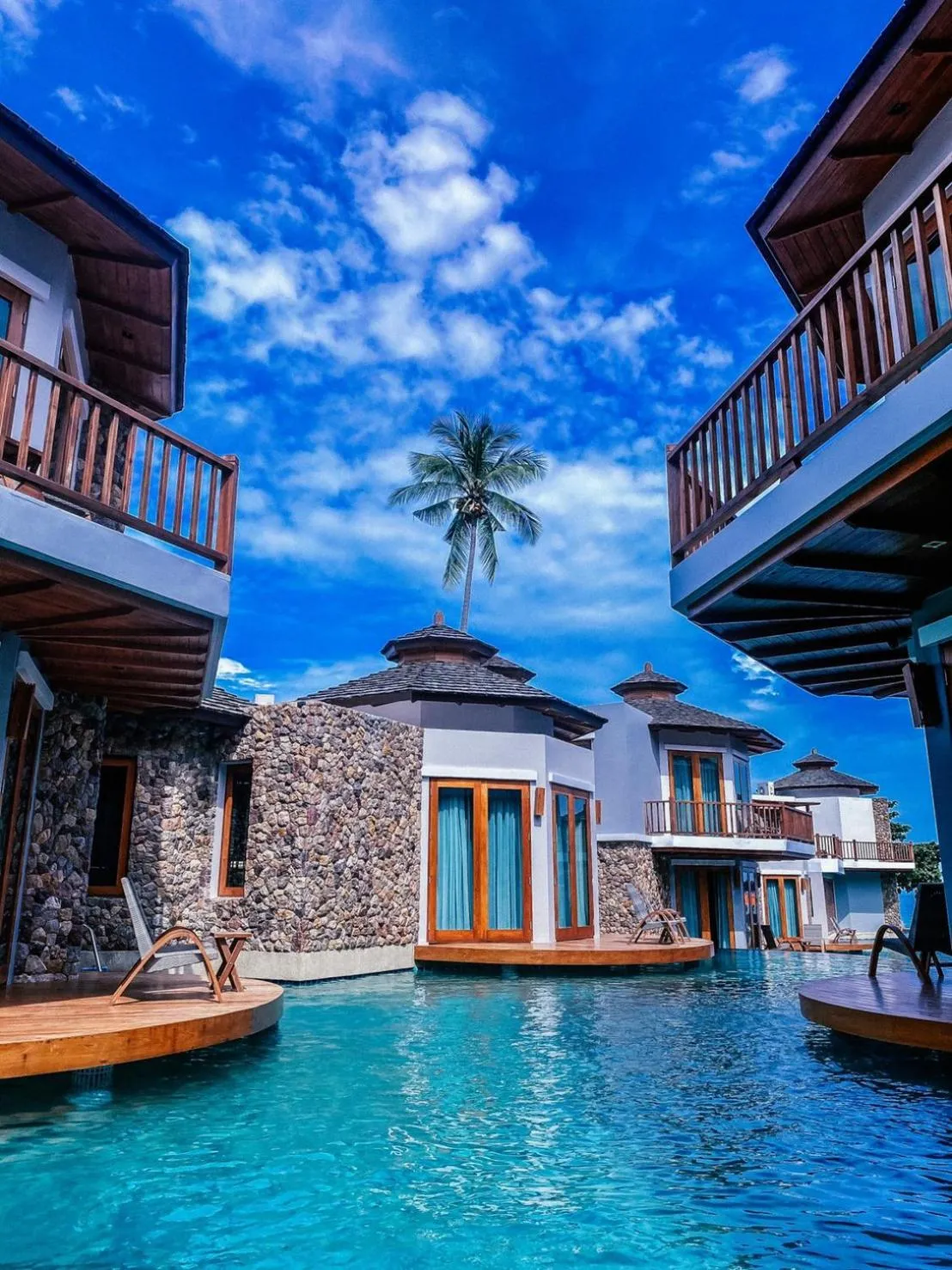 Property building in Yotaka Khanom