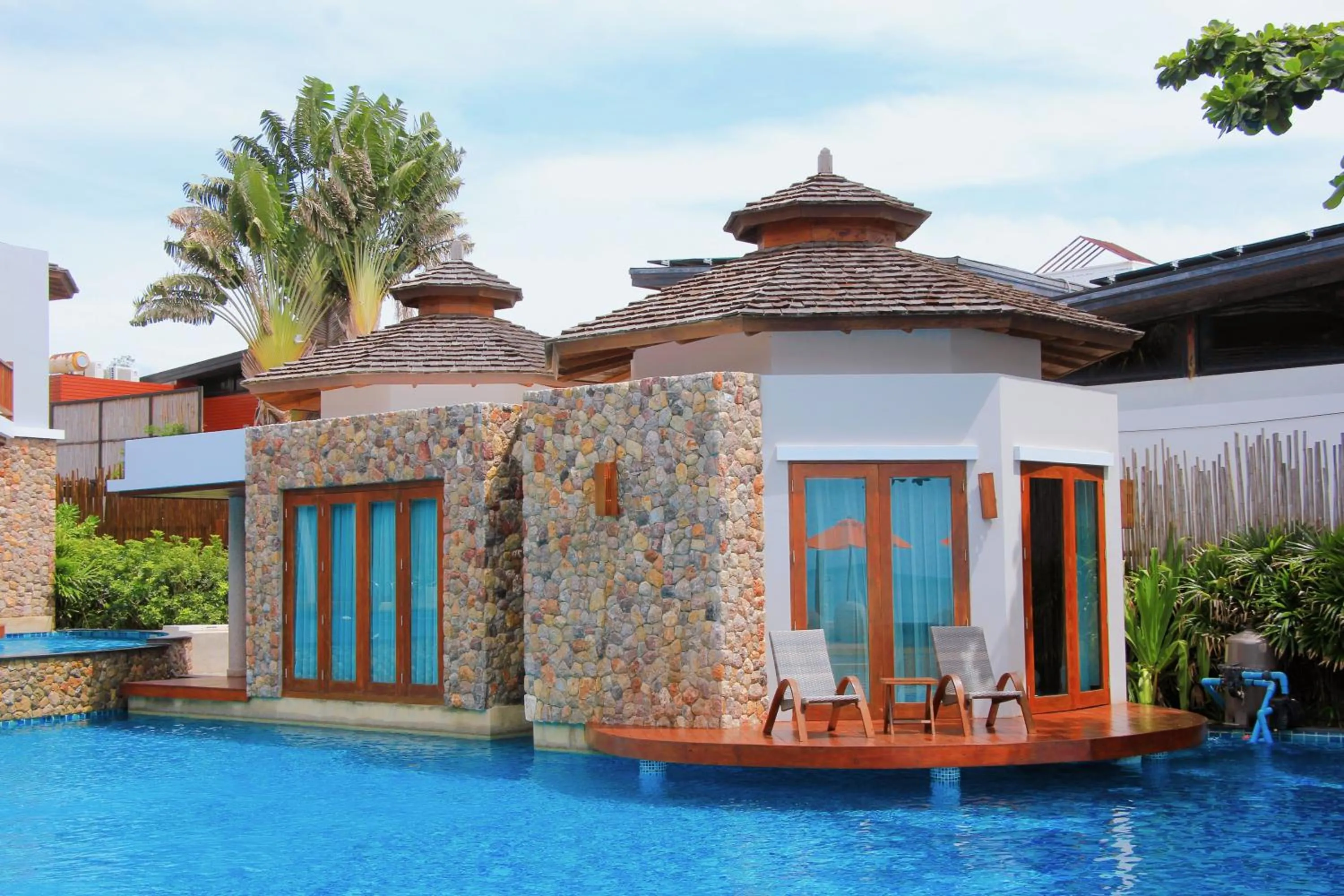 Property building in Yotaka Khanom