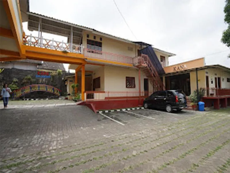 HOTEL KANA KALIURANG