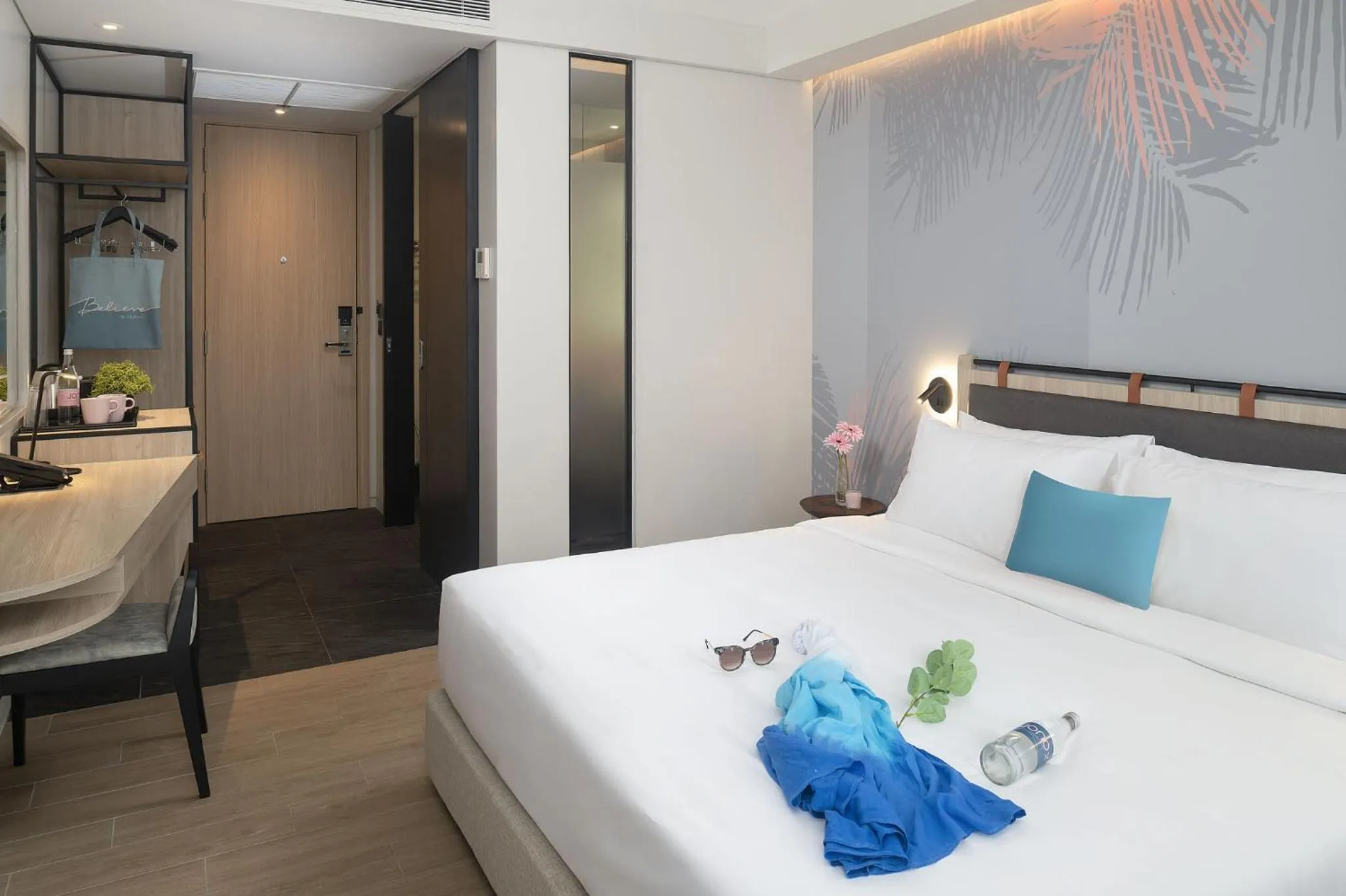 Bed in JonoX Phuket Karon Hotel