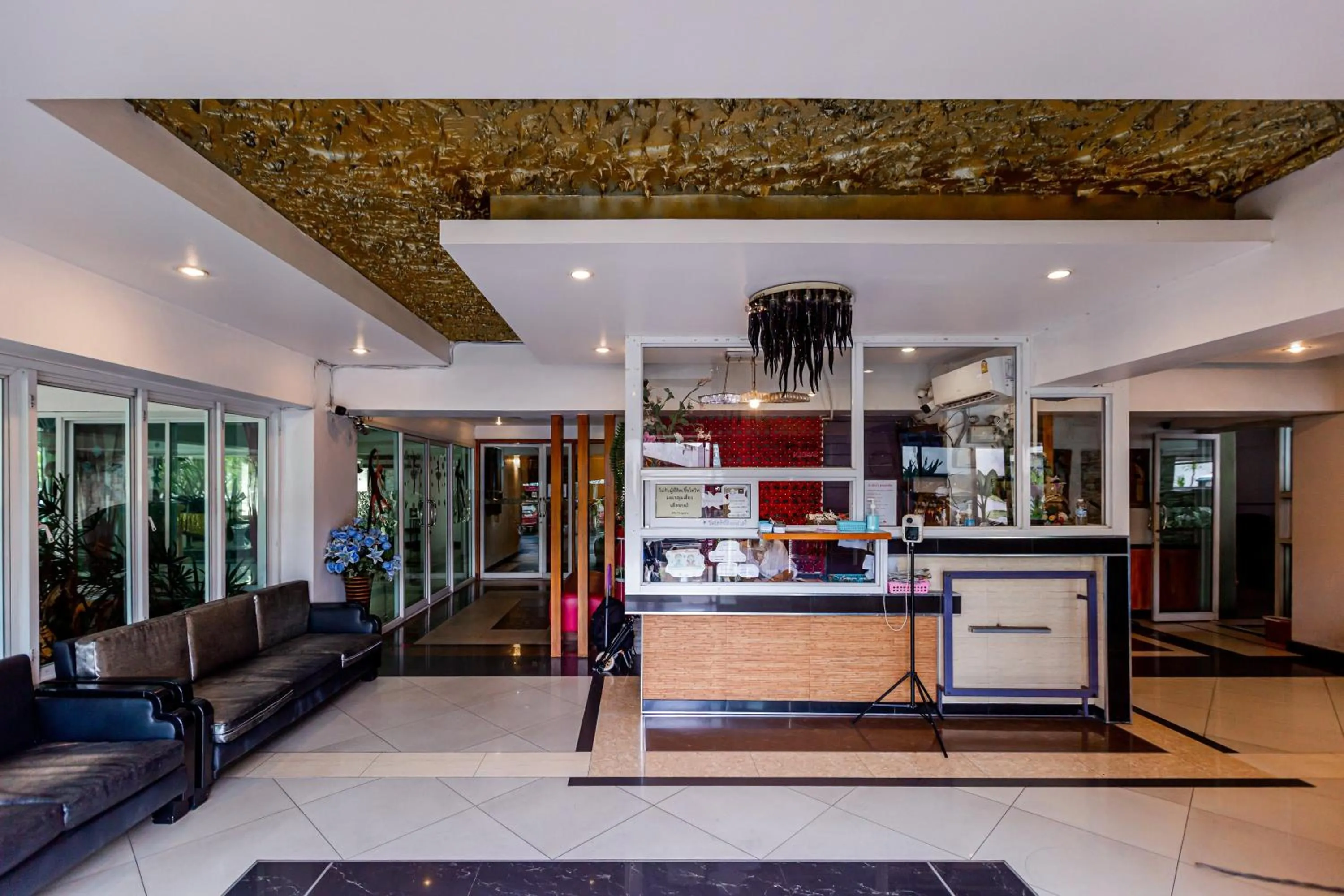 Lobby or reception in Latin Garden Hotel