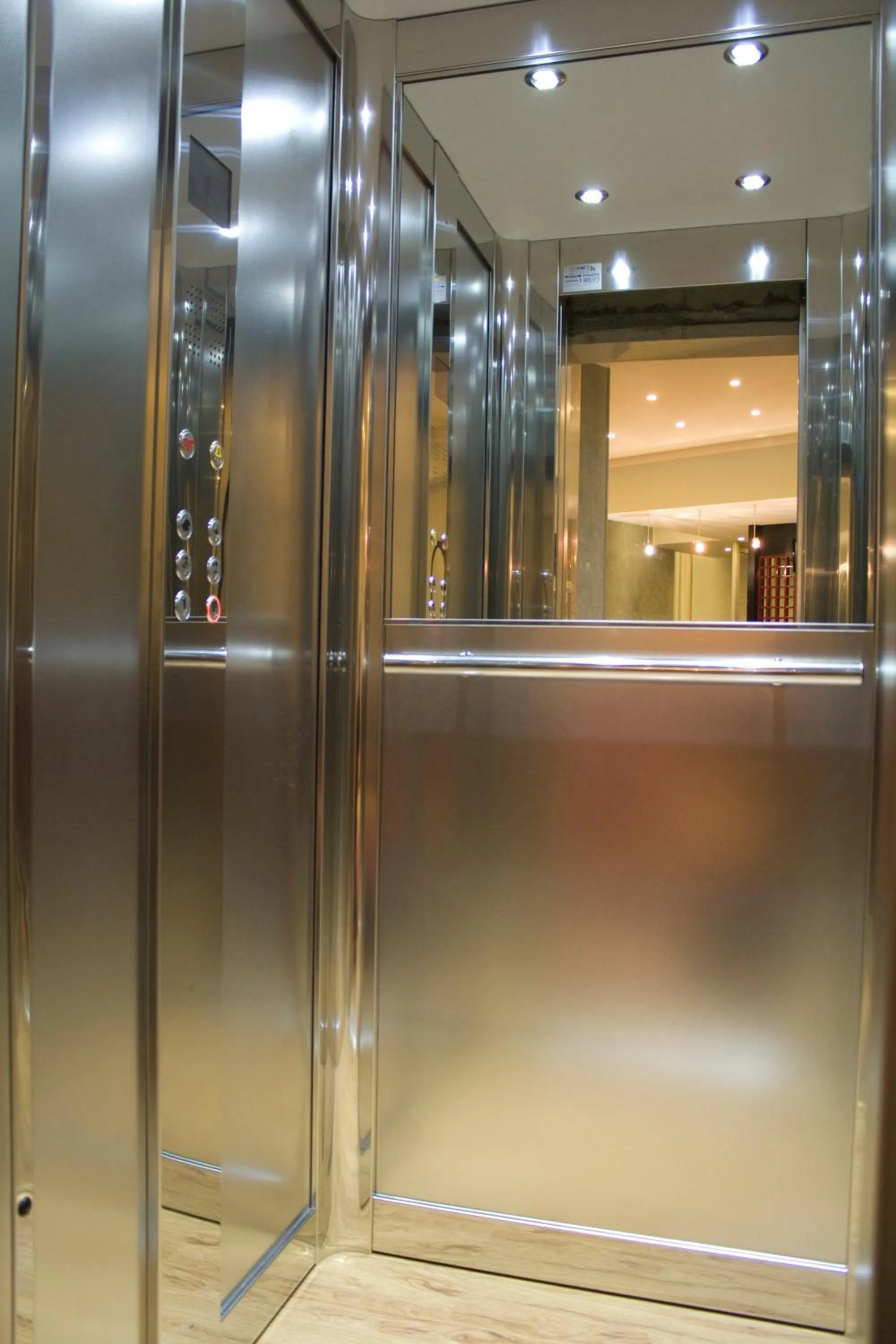 Other in Hotel Niagara