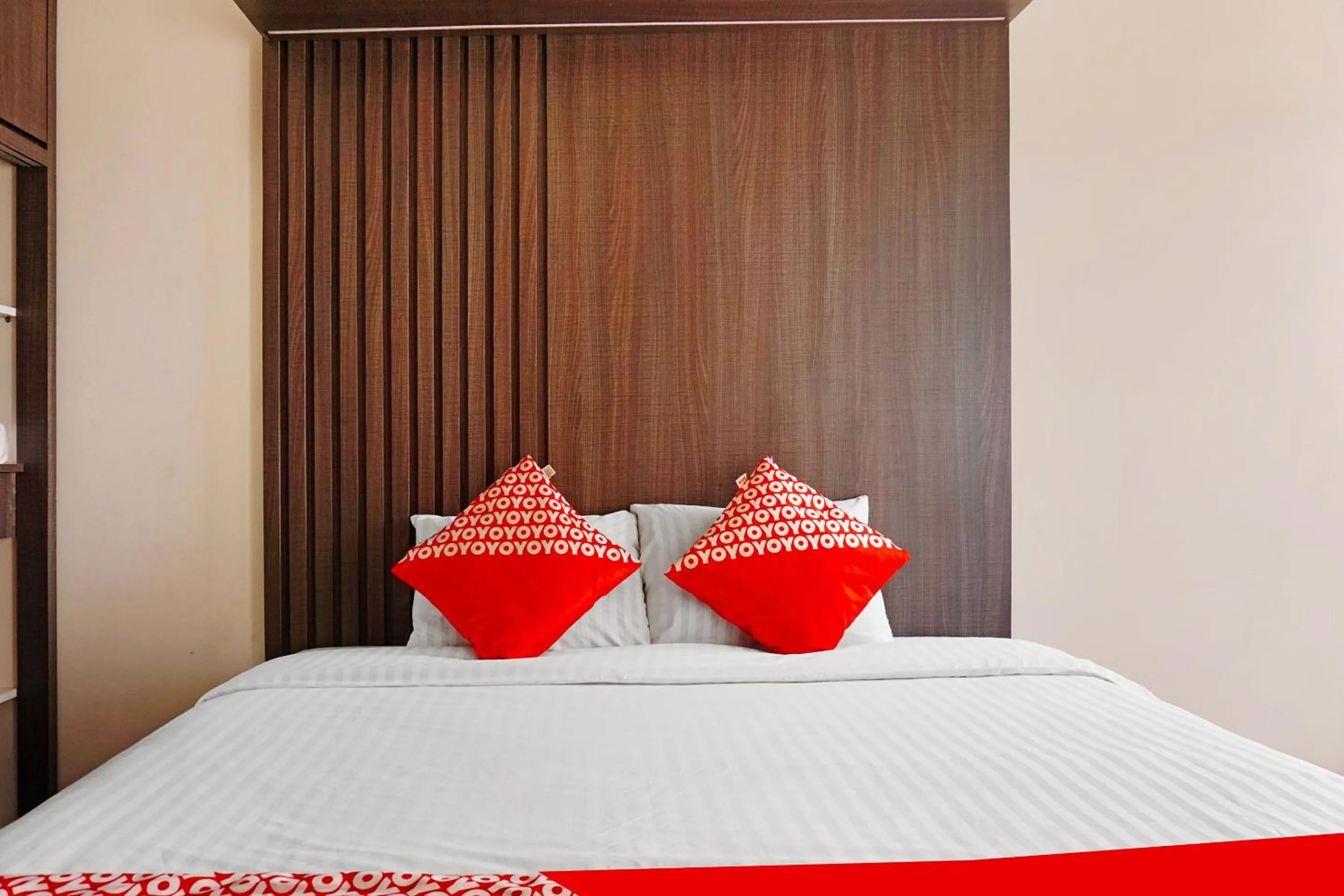 Bedroom, Bed in OYO 91593 San San Rooms Apartment Gunung Putri Square