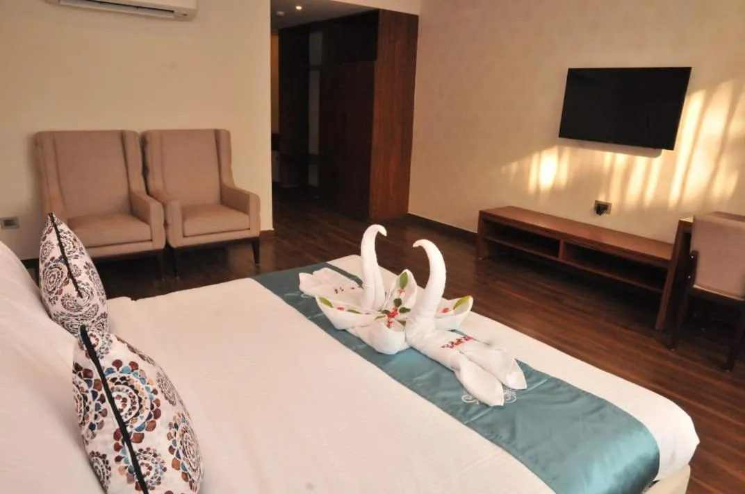 Bedroom, Bed in Pinaka Hotels & Resorts