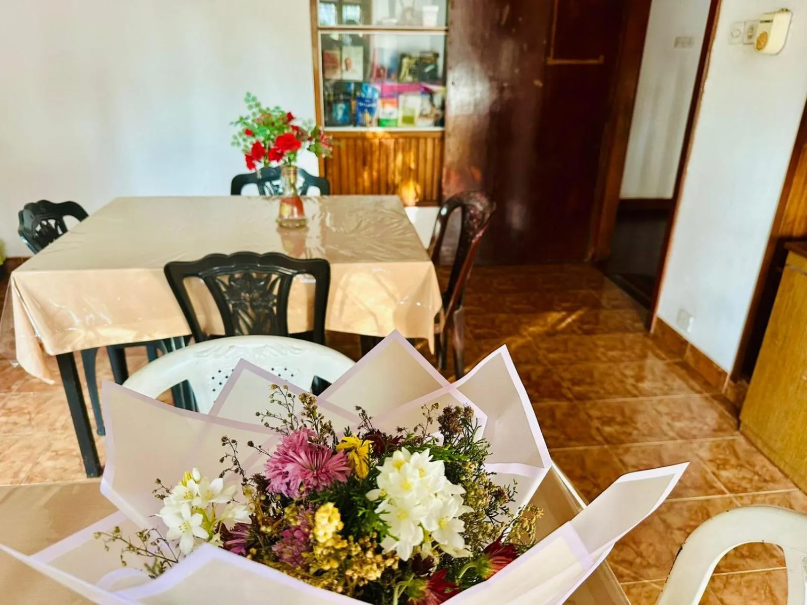 Dining area in Lazy Bear Best Hostel in Kandy