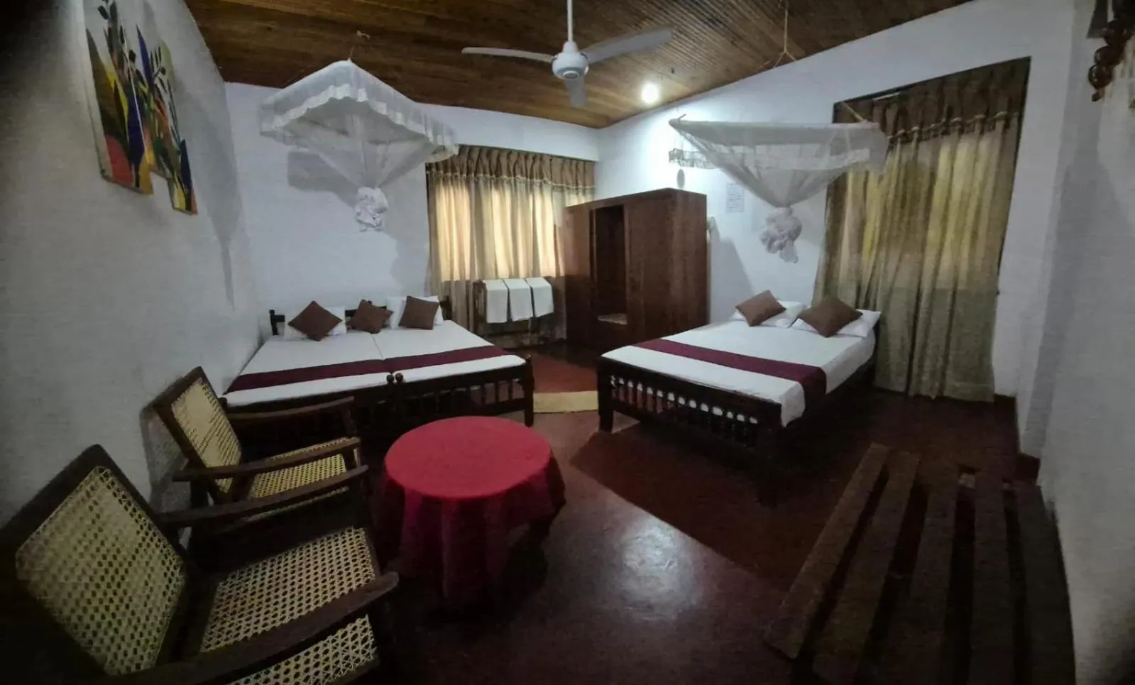 Property building, Bed in Lazy Bear Best Hostel in Kandy
