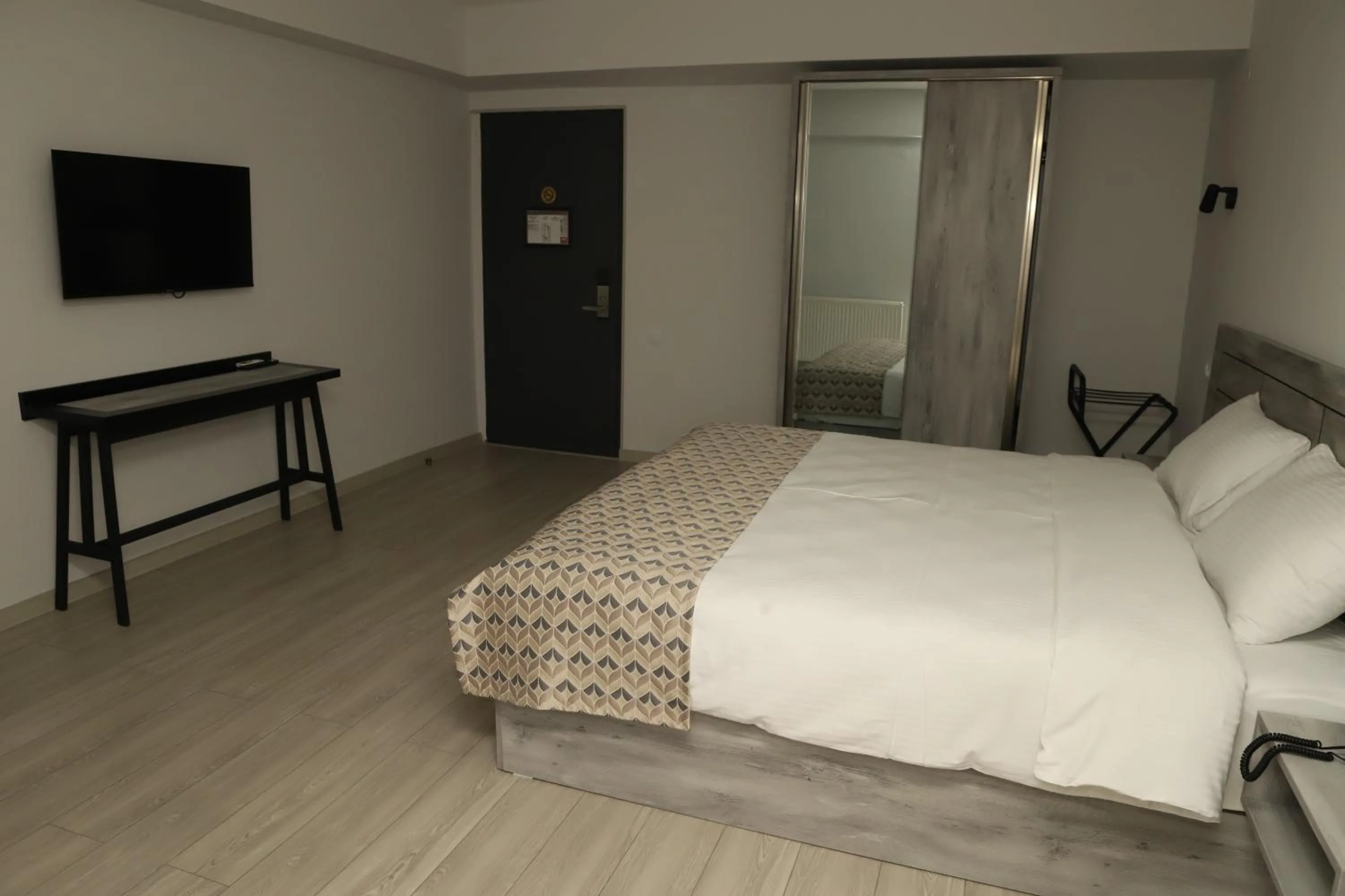 Double or Twin Room - single occupancy in Aventus Hotel