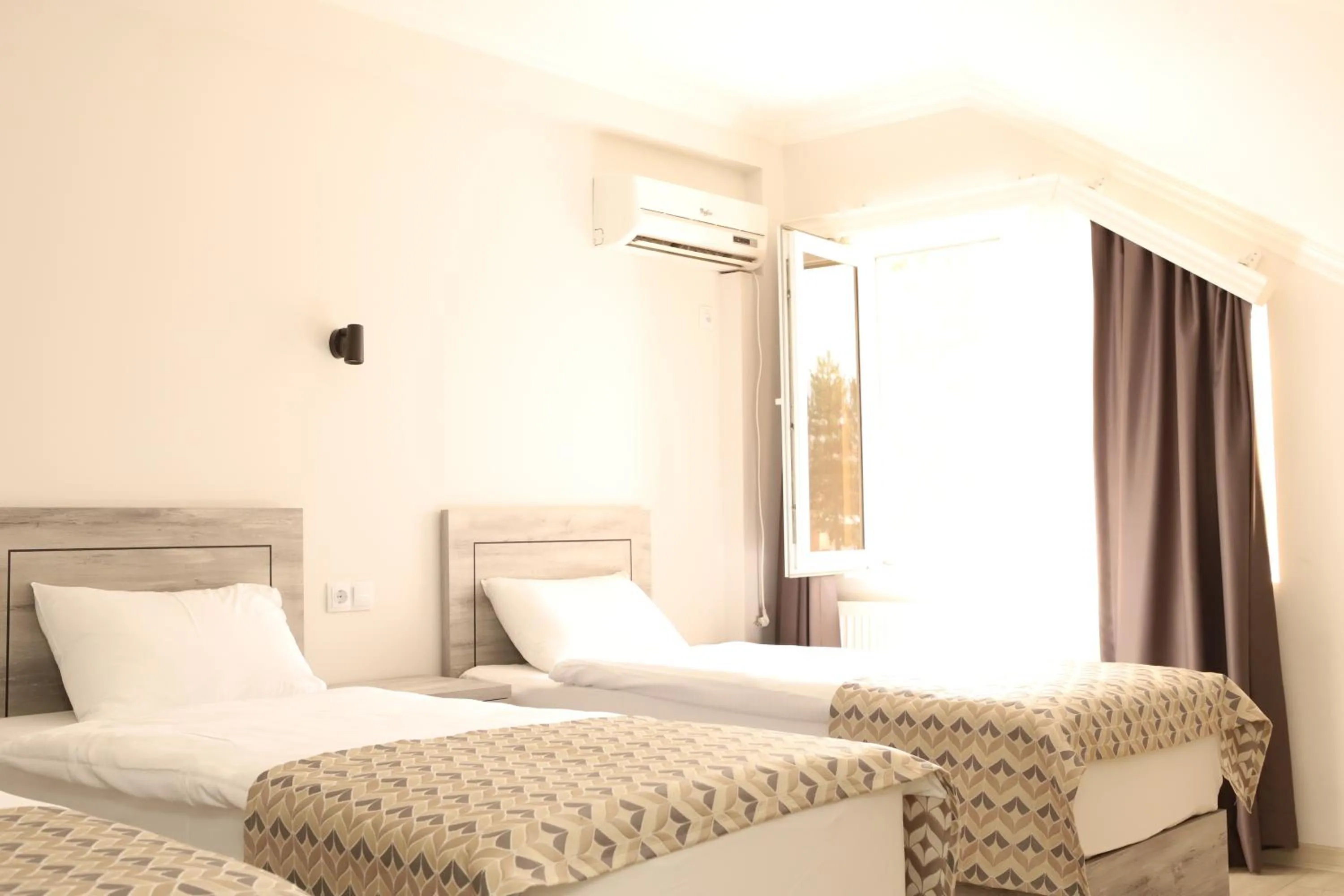 Triple Room in Aventus Hotel