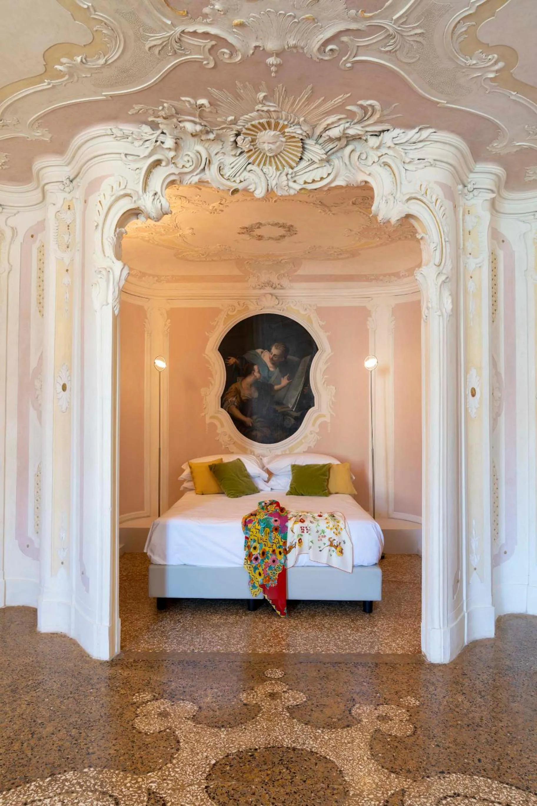 Bed in Mocenigo Grand Canal Luxury Suites