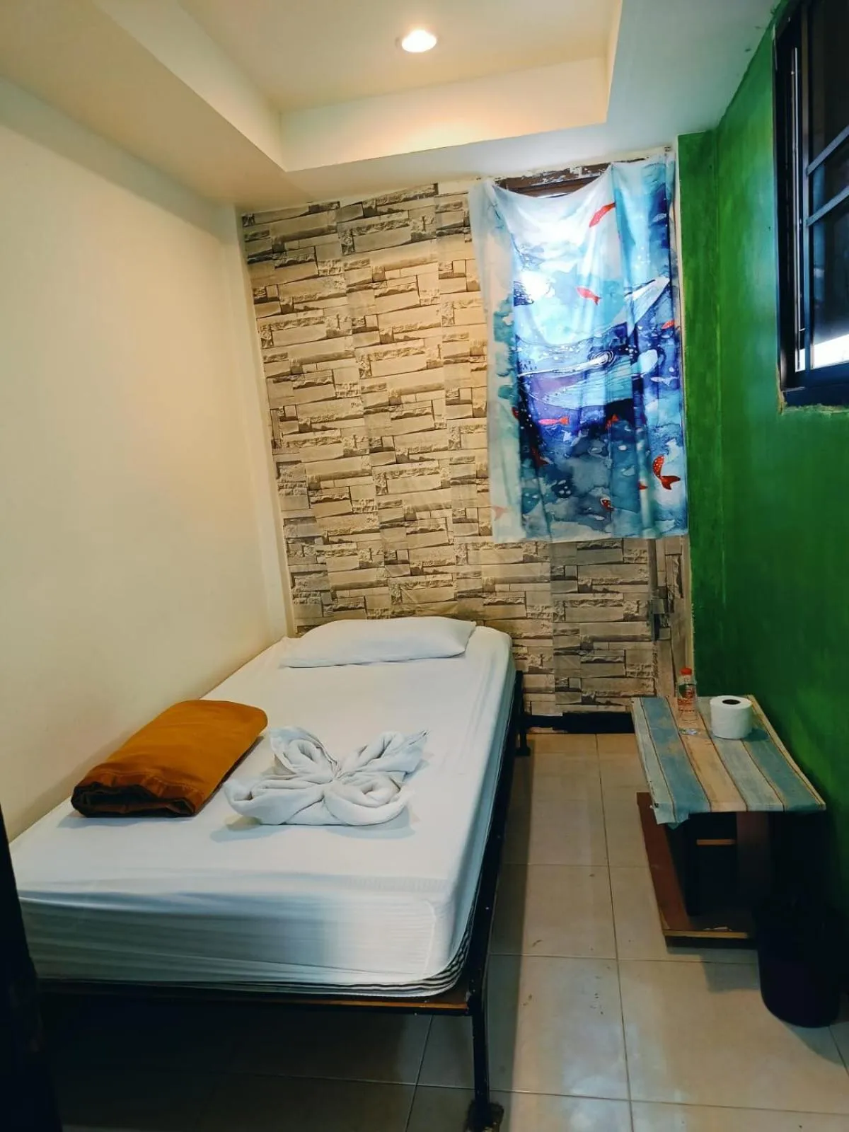 Bed in Hill View Lodge