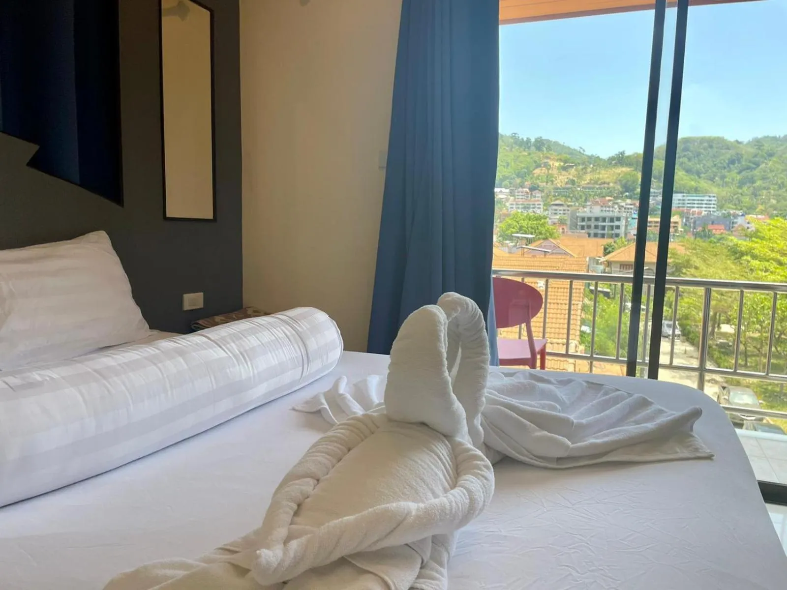 Bed in Hill View Lodge