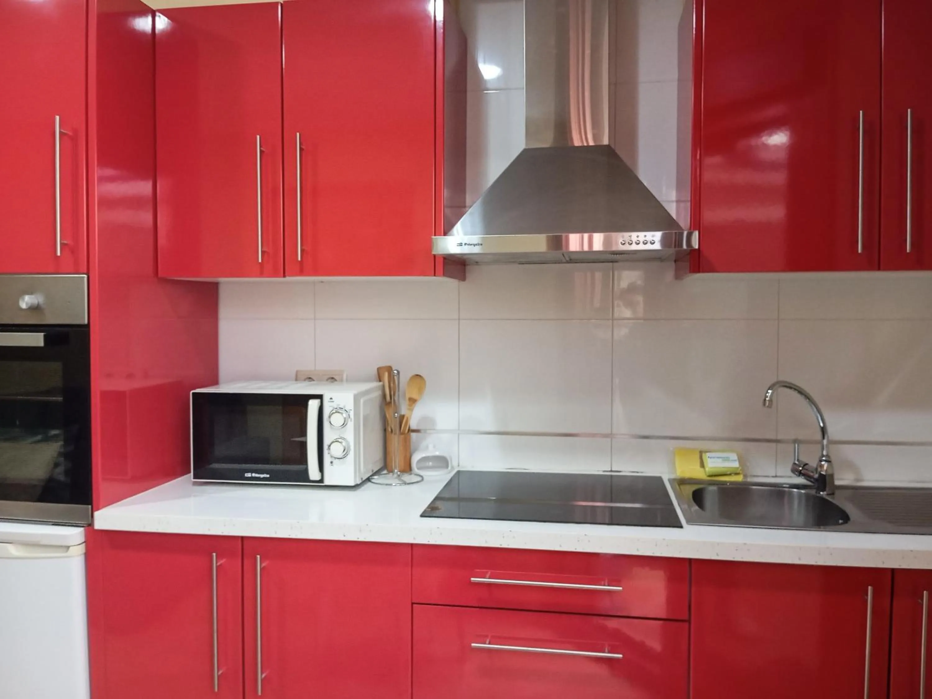 kitchen in Apartamentos Portonovo 3000