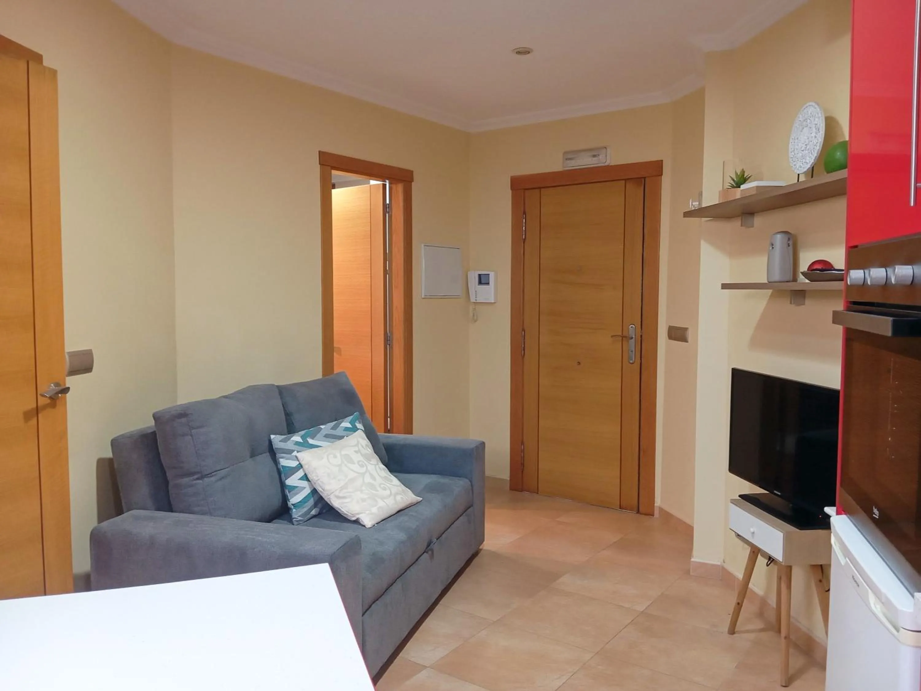 TV and multimedia in Apartamentos Portonovo 3000