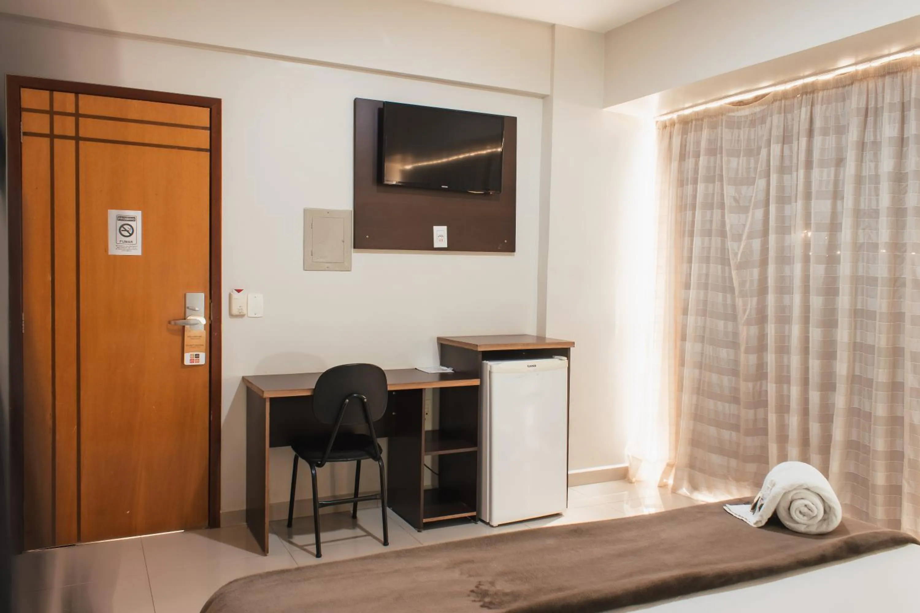 Bed in Atrium Express Hotels