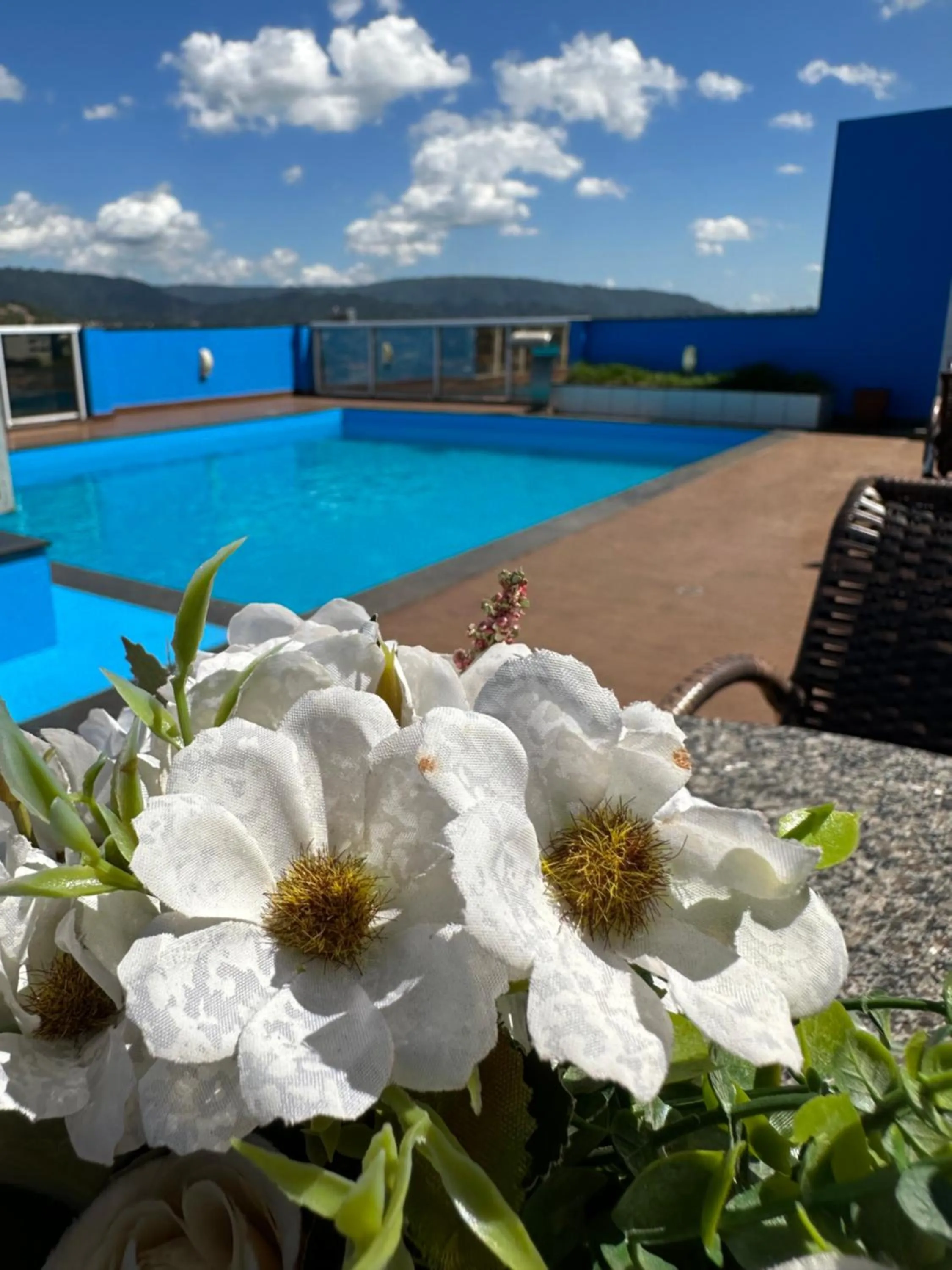 Swimming pool in Atrium Express Hotels