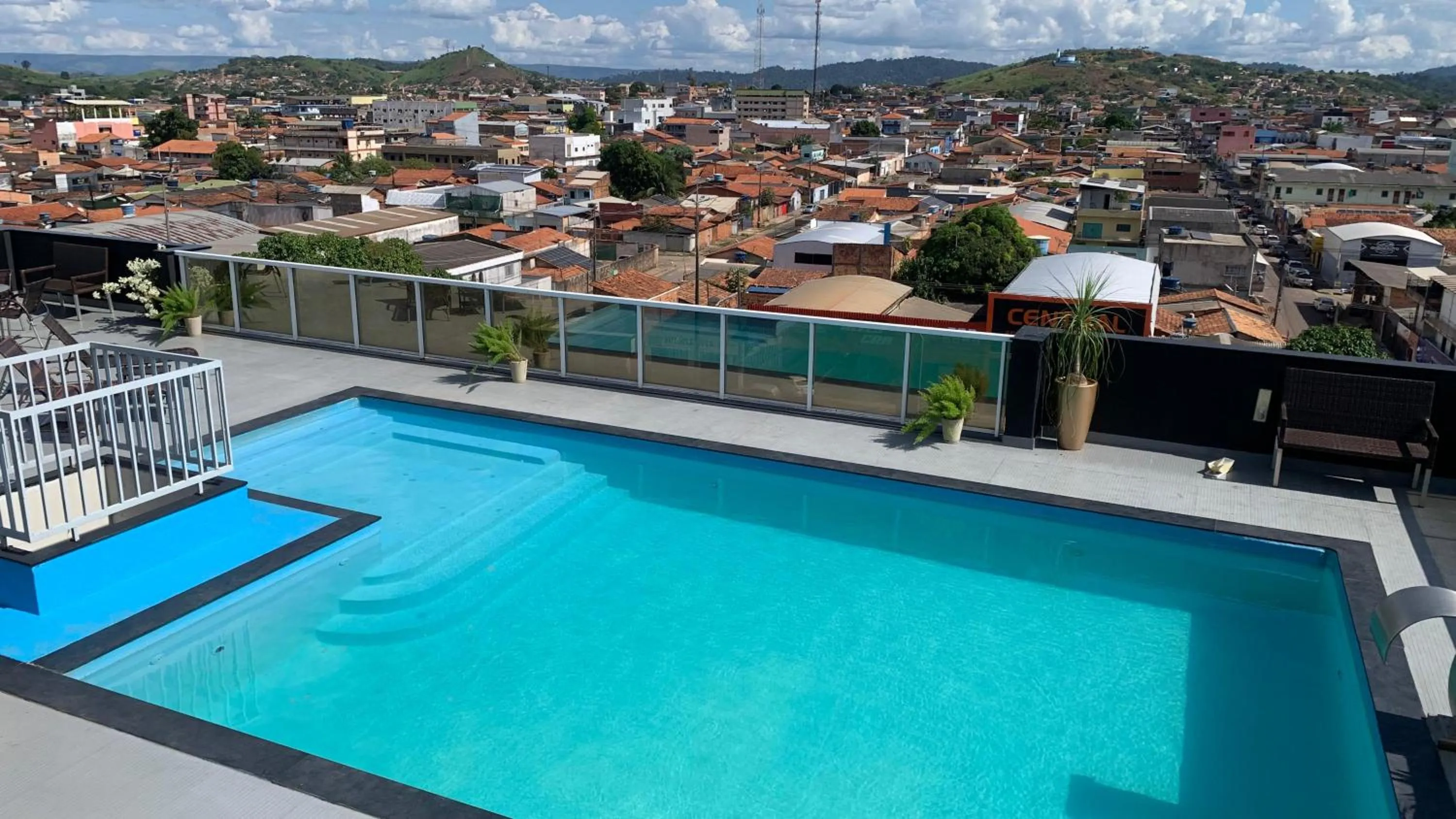 Swimming pool in Atrium Express Hotels