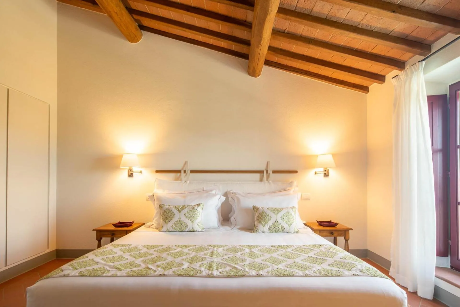 Bedroom, Bed in The Club House