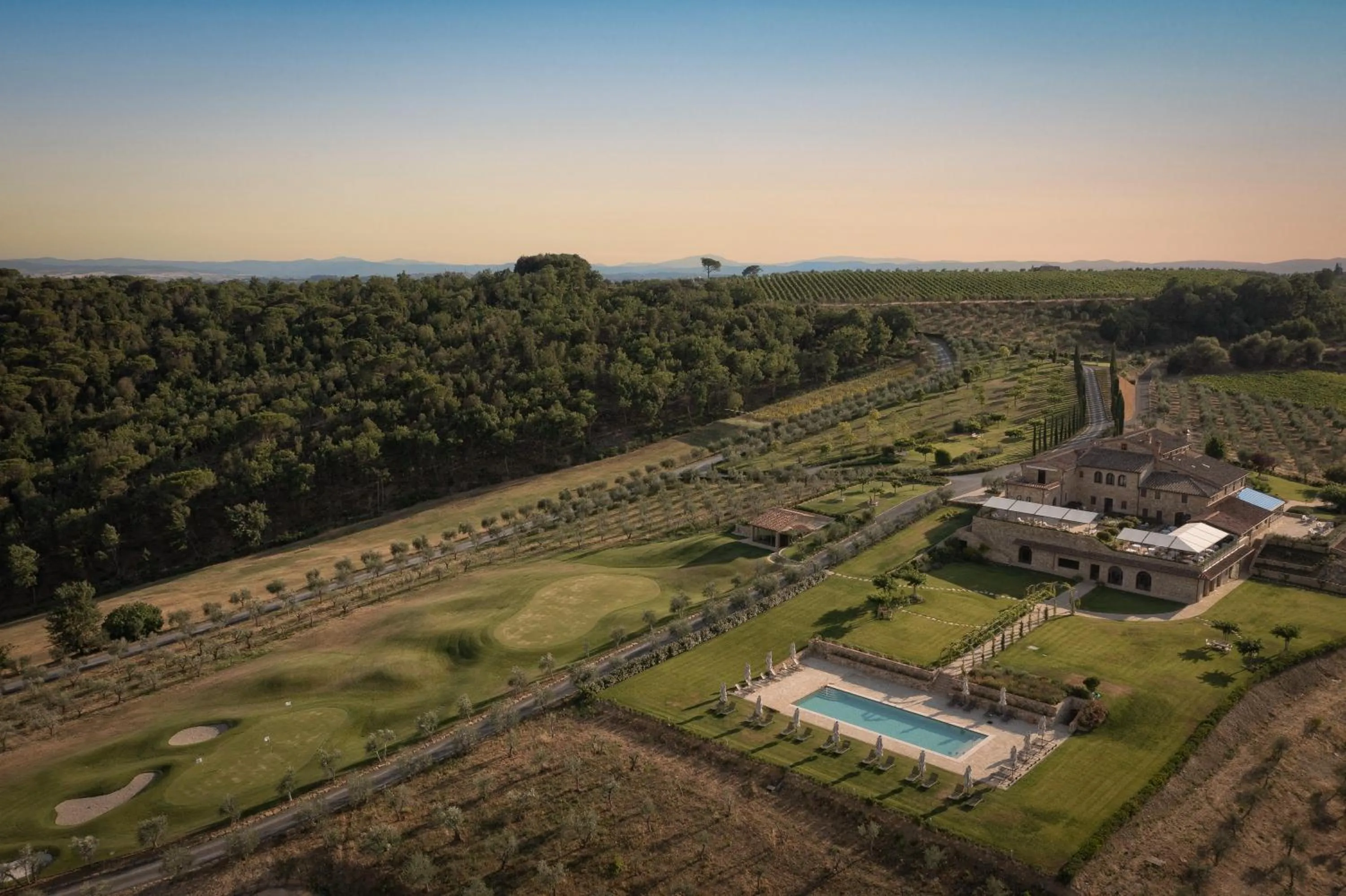 Bird's eye view in The Club House