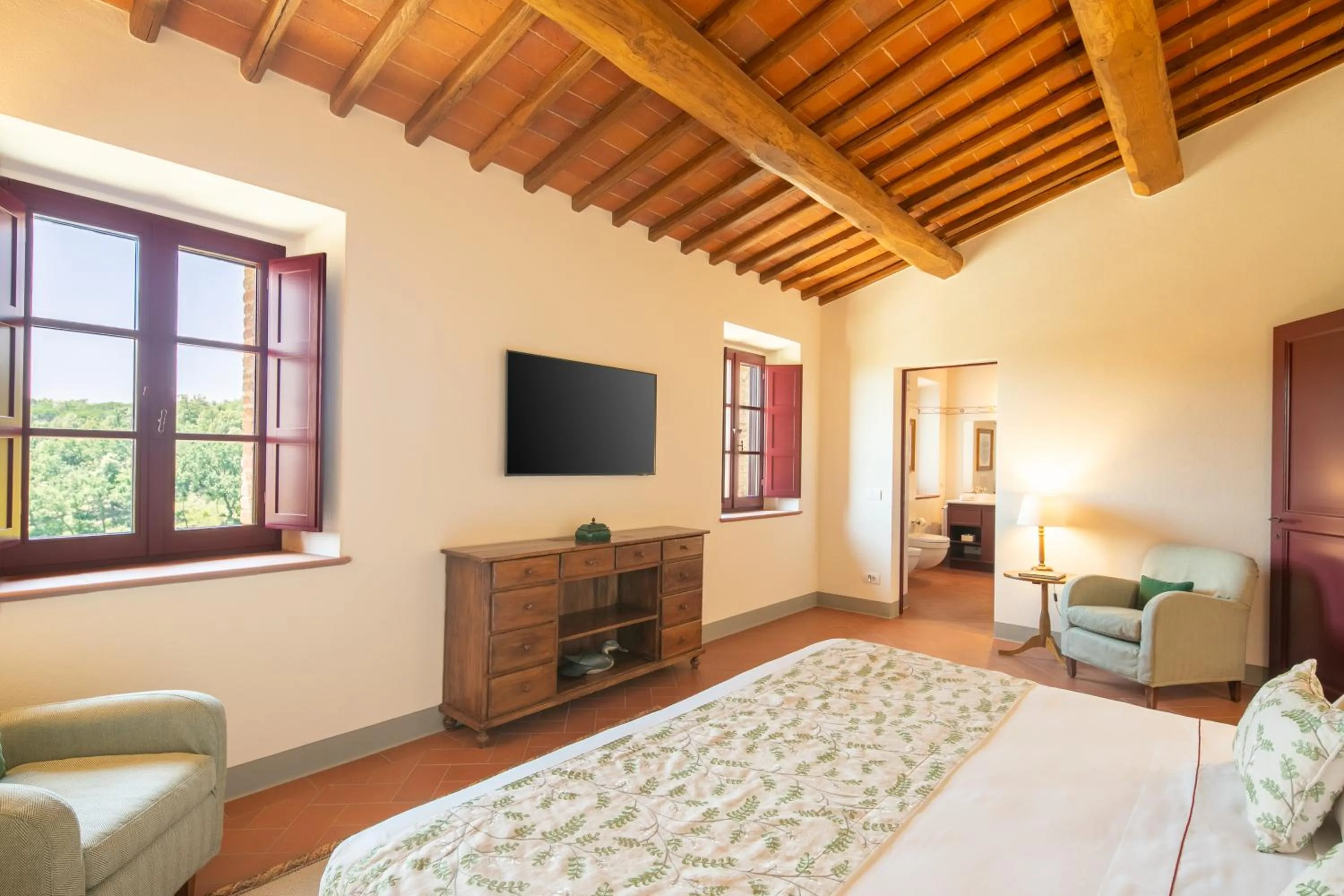 Bedroom, Bed in The Club House