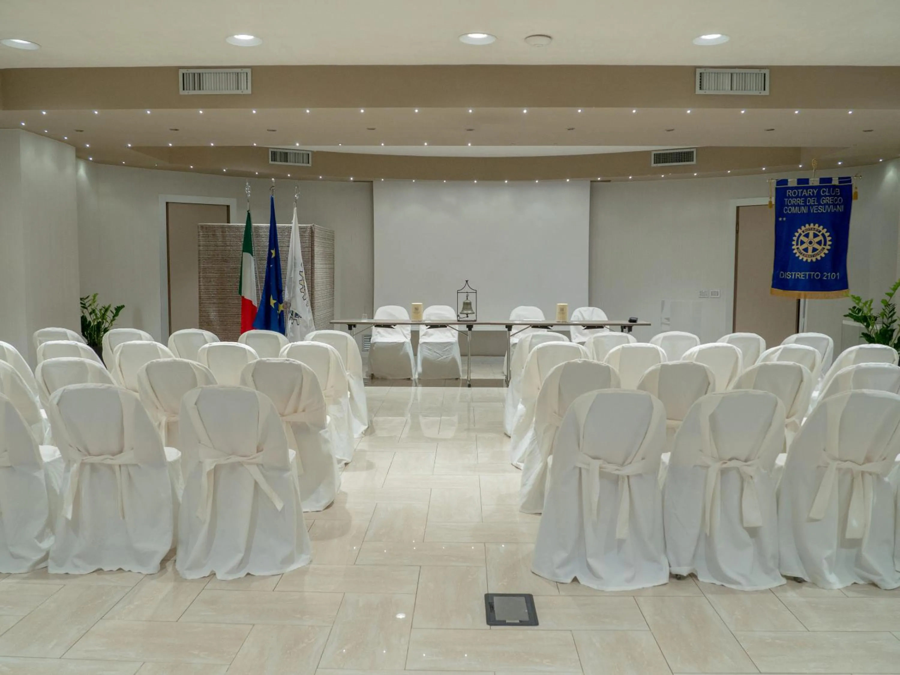 Meeting/conference room in Hotel Marad