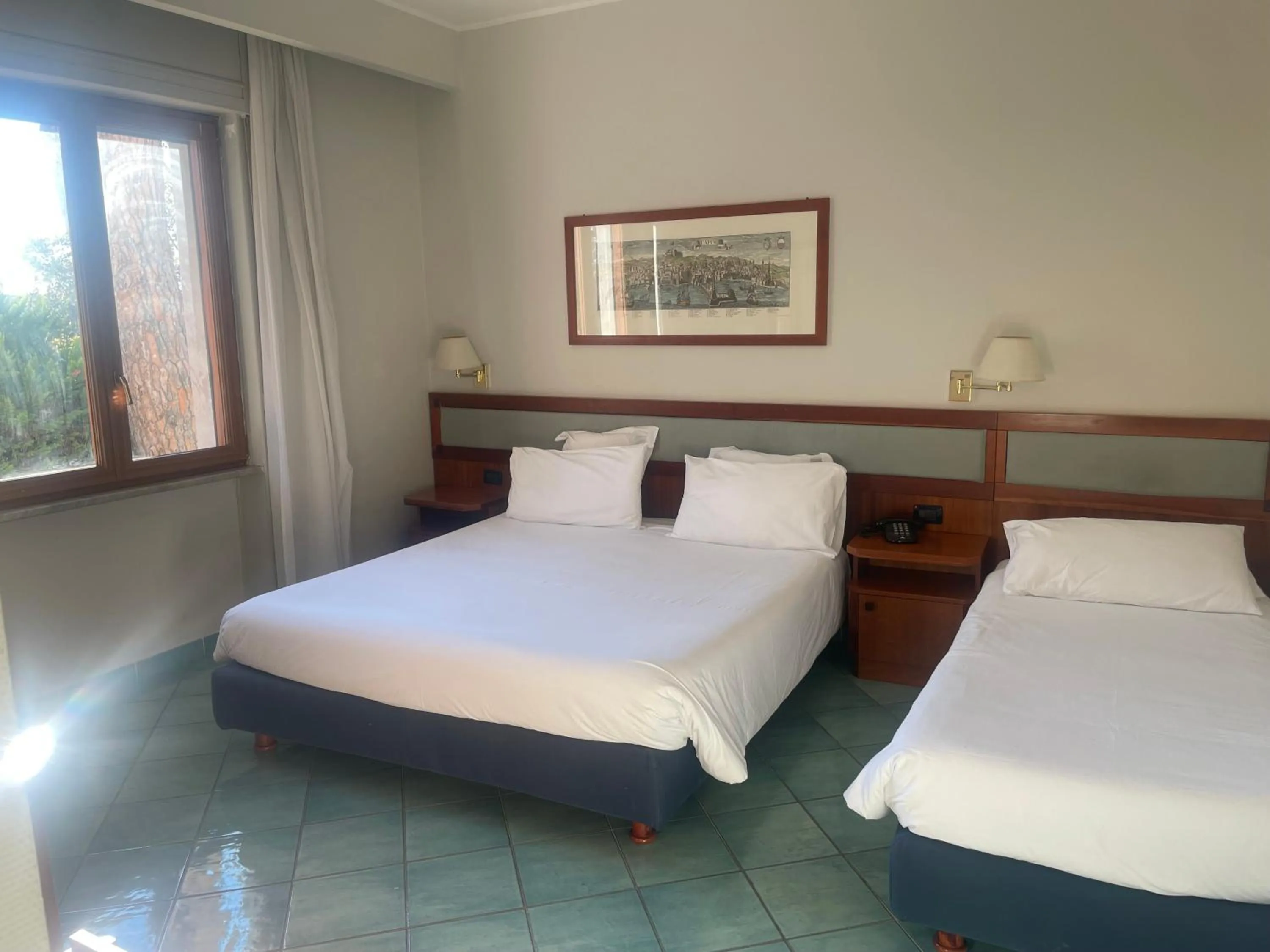 Bedroom, Bed in Hotel Marad