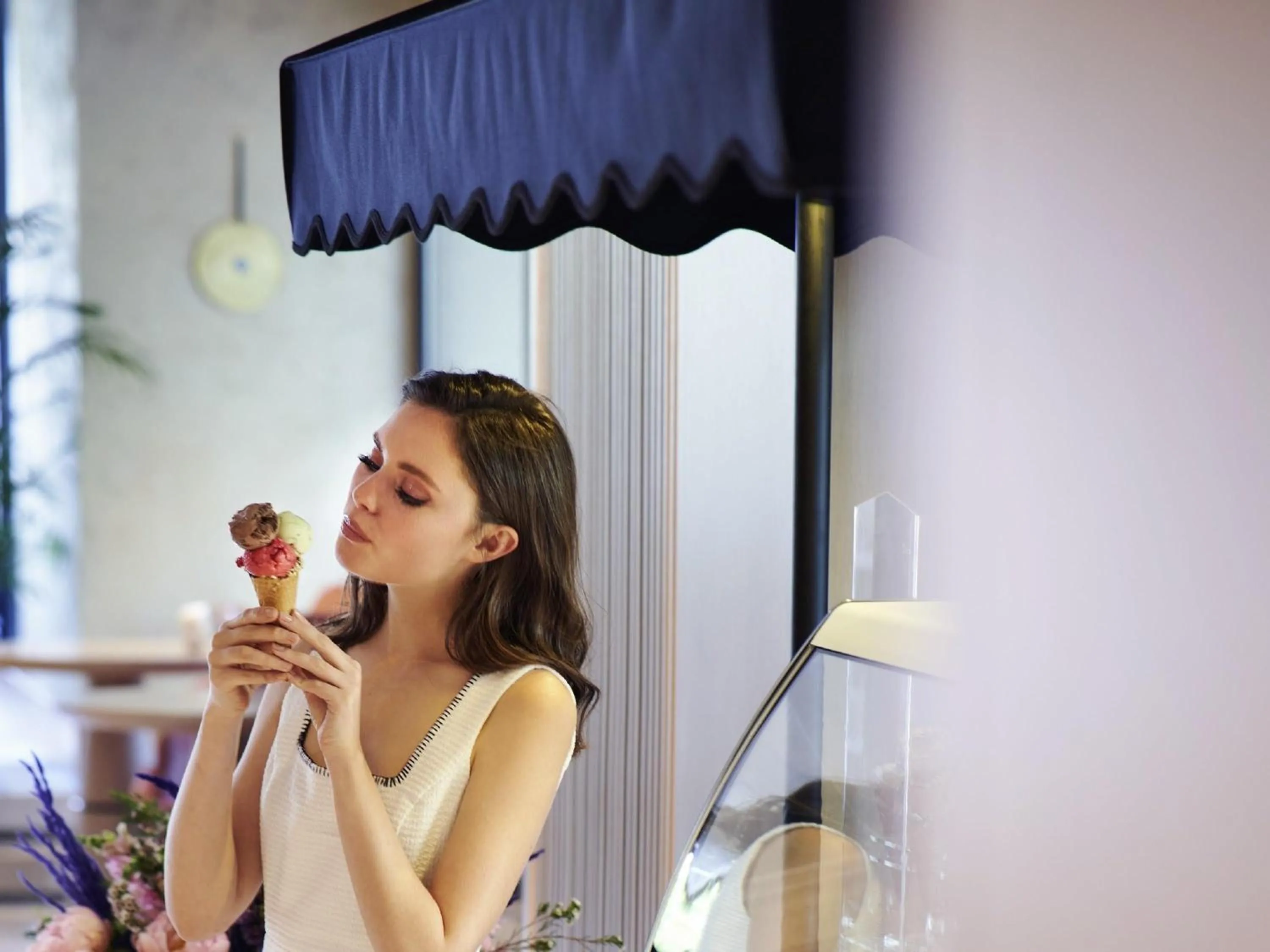 Restaurant/places to eat in Mövenpick Hotel Istanbul Bosphorus