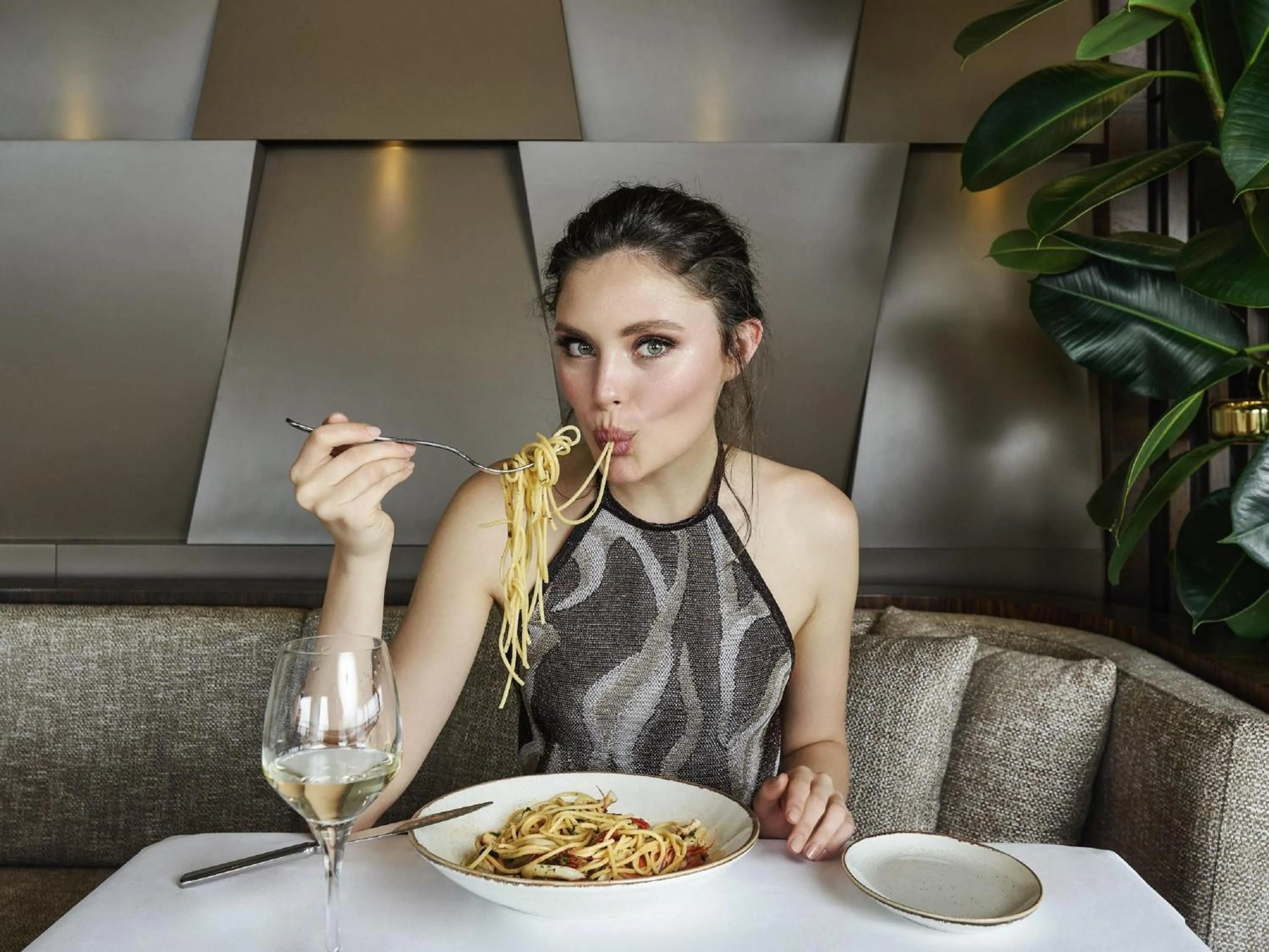 Restaurant/places to eat in Mövenpick Hotel Istanbul Bosphorus