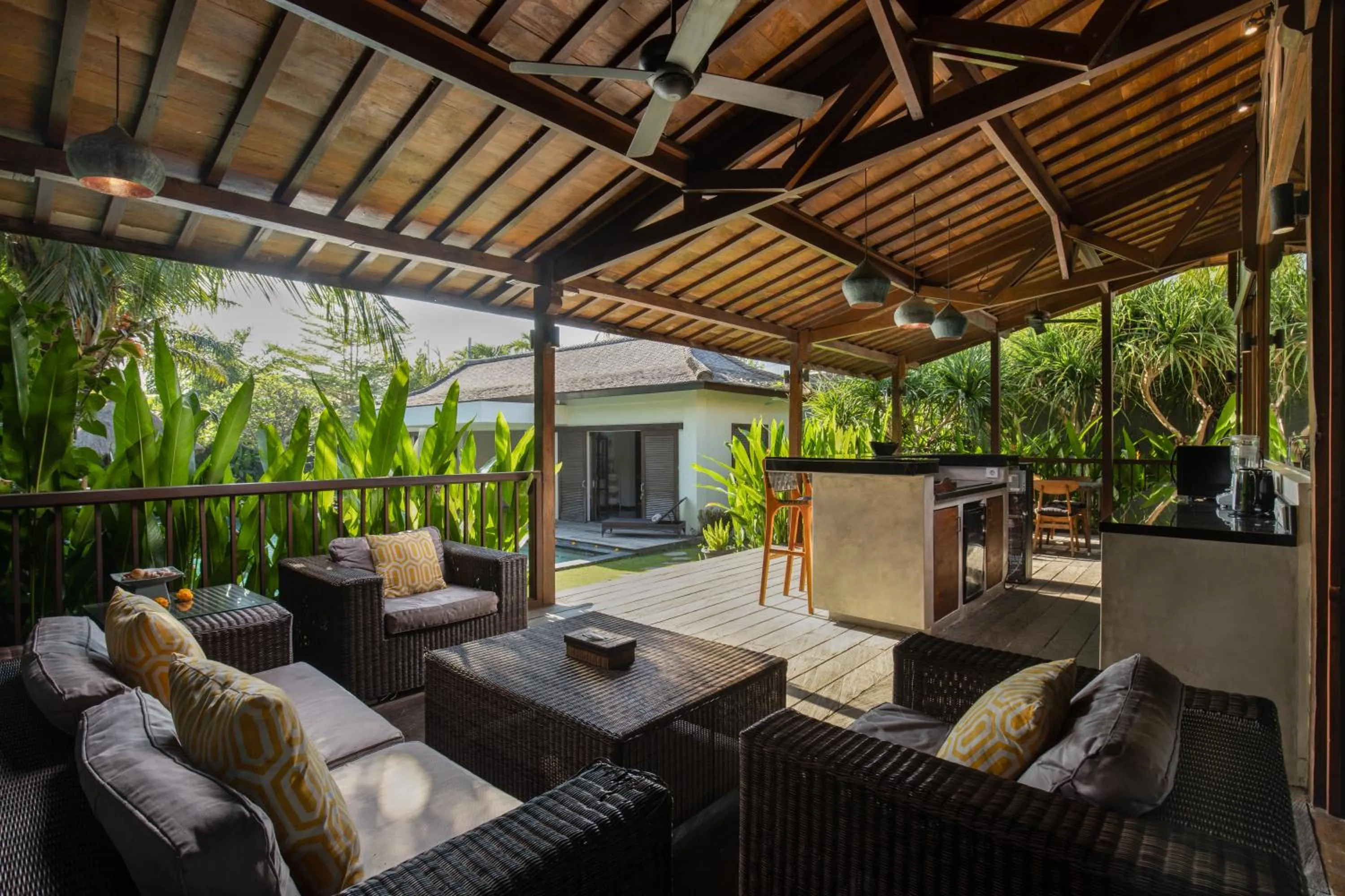 Patio in Villa Markisa Echo Beach