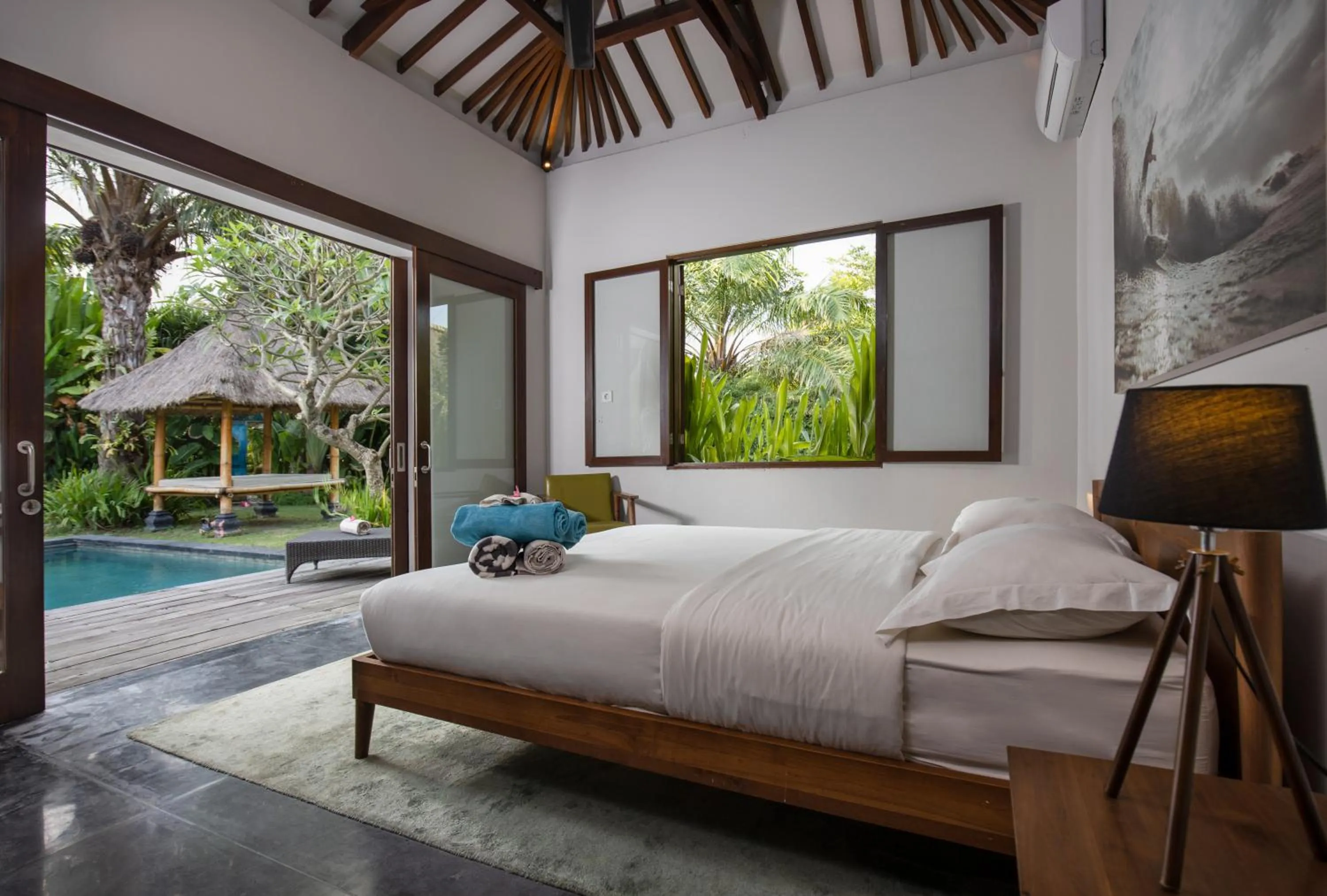 Bed in Villa Markisa Echo Beach