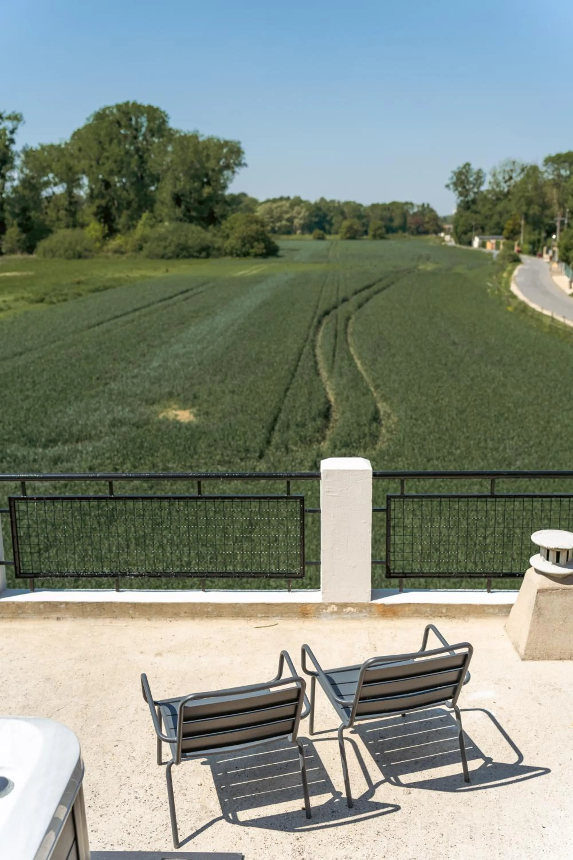 Bird's eye view in La Coudraie - Proche de Disneyland
