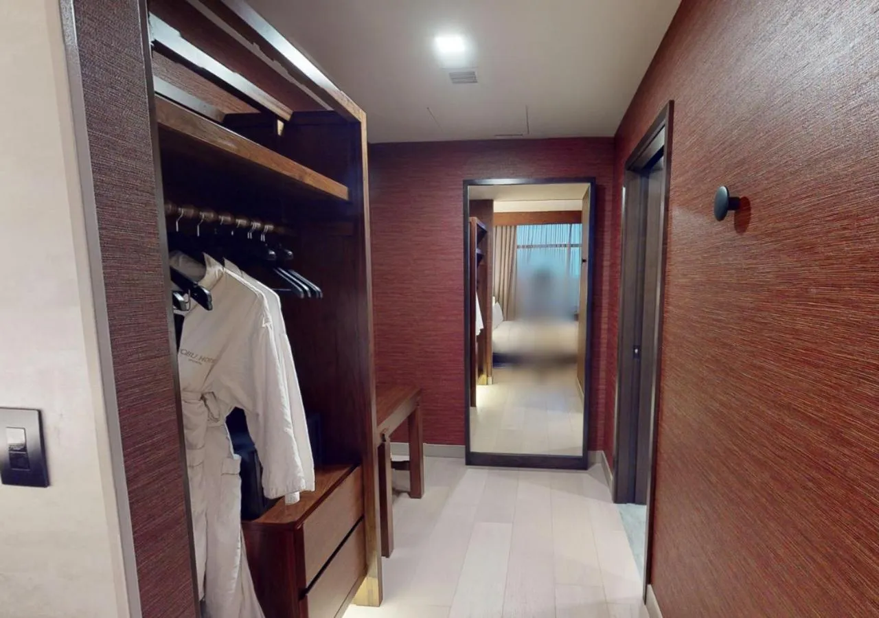 wardrobe in Nobu Hotel Atlanta