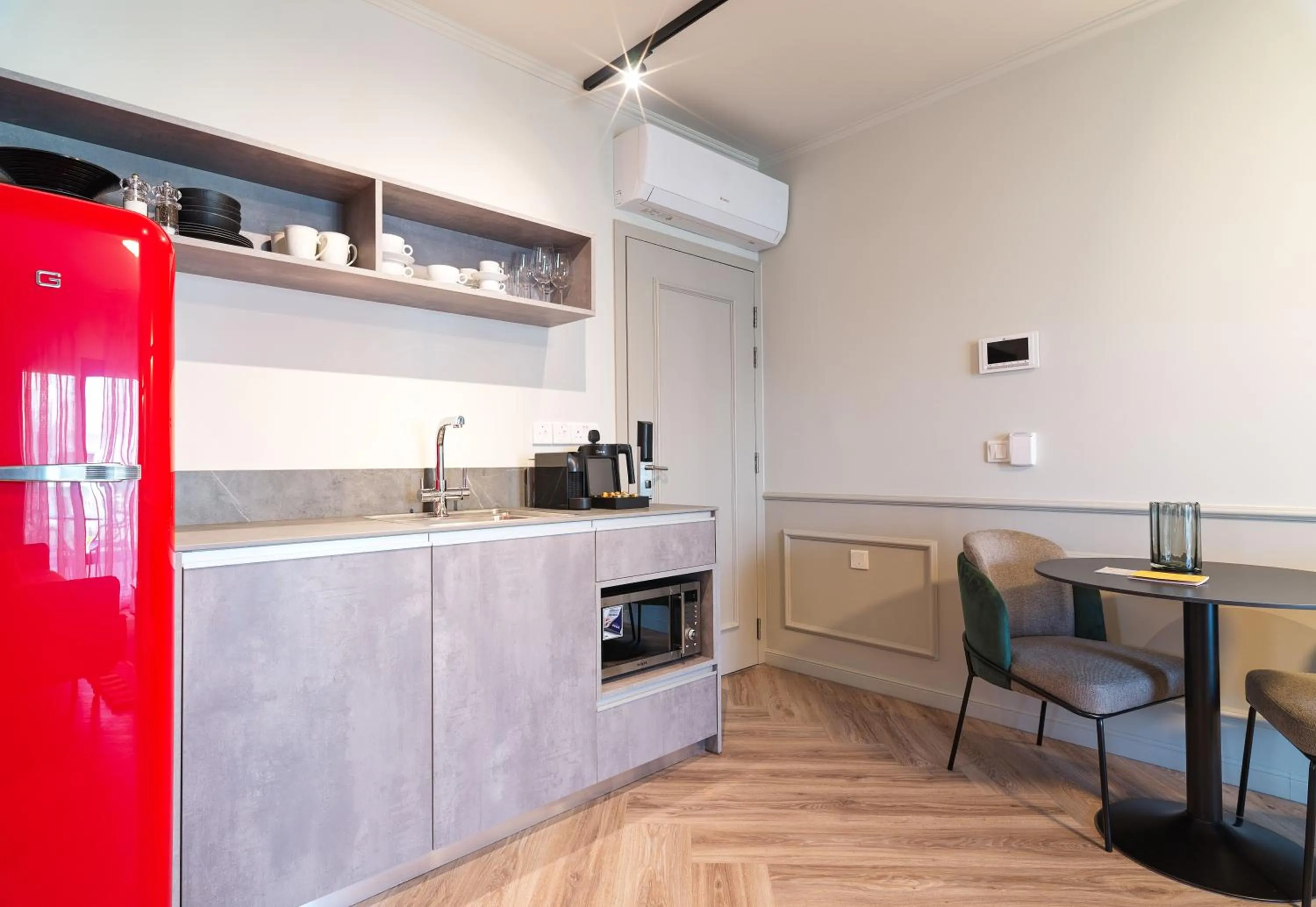 Coffee/tea facilities in LIV The City Suites ADULTS ONLY