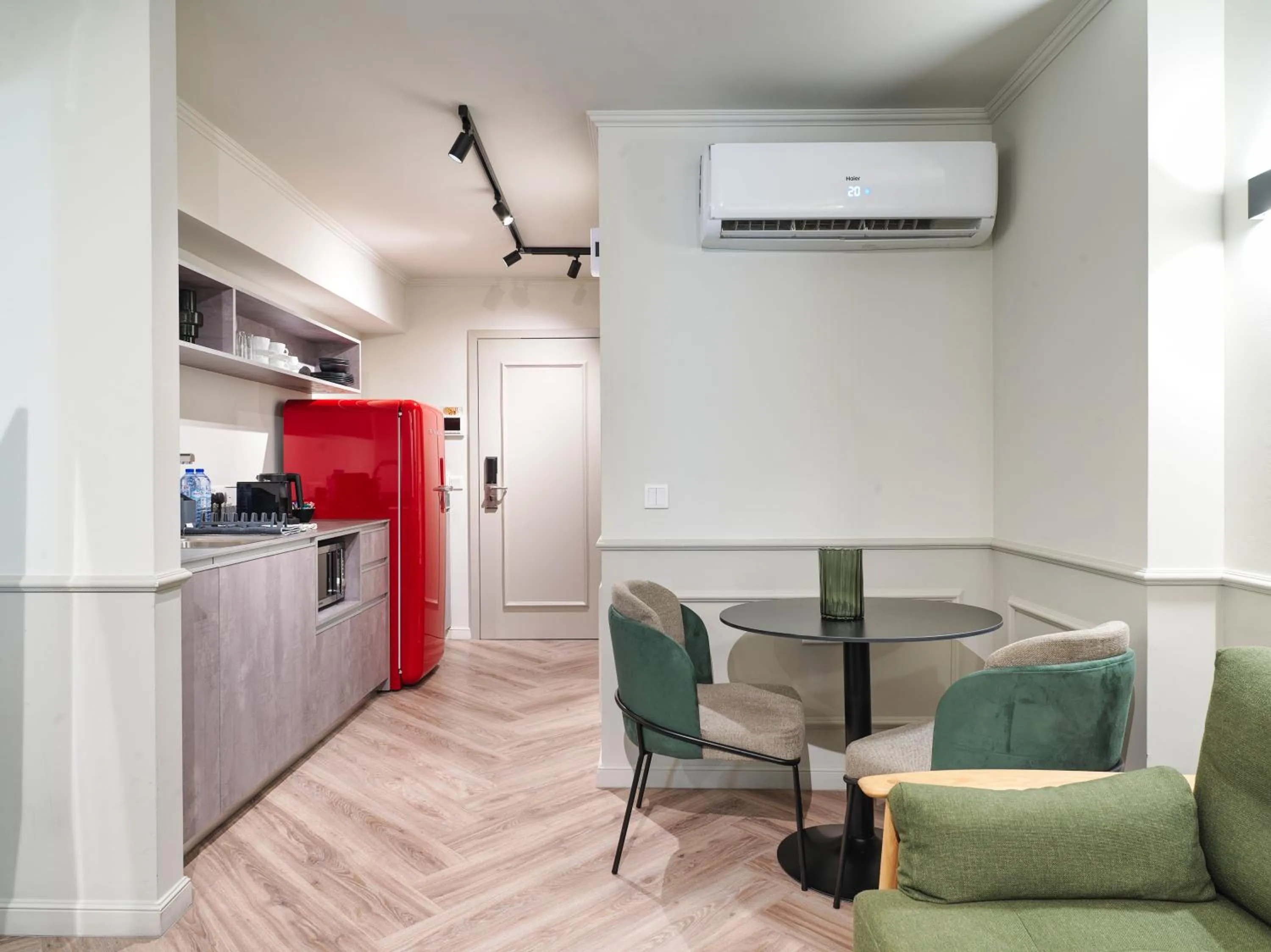 Kitchen or kitchenette in LIV The City Suites ADULTS ONLY