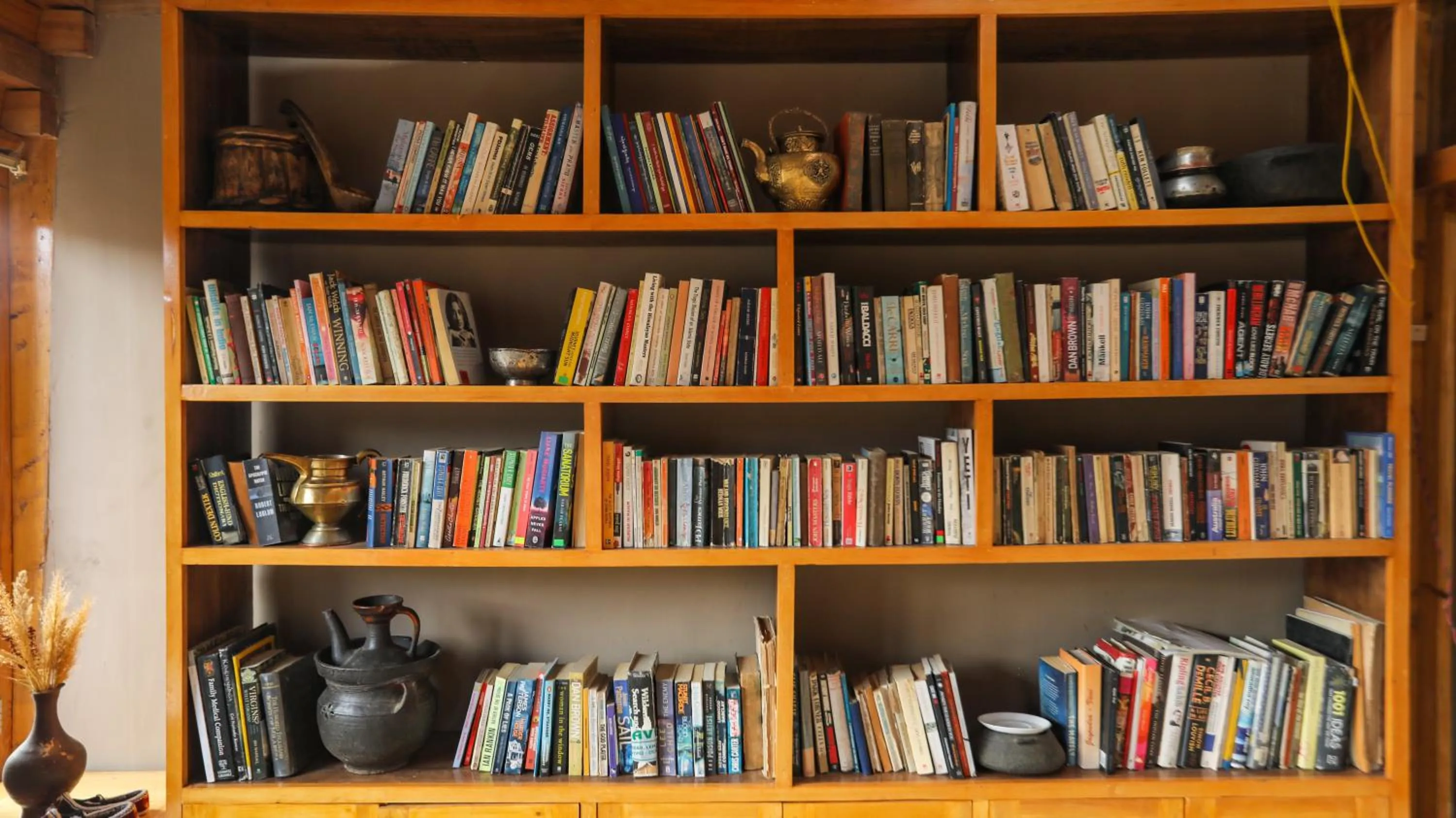 Library in Dakpa House Ladakh