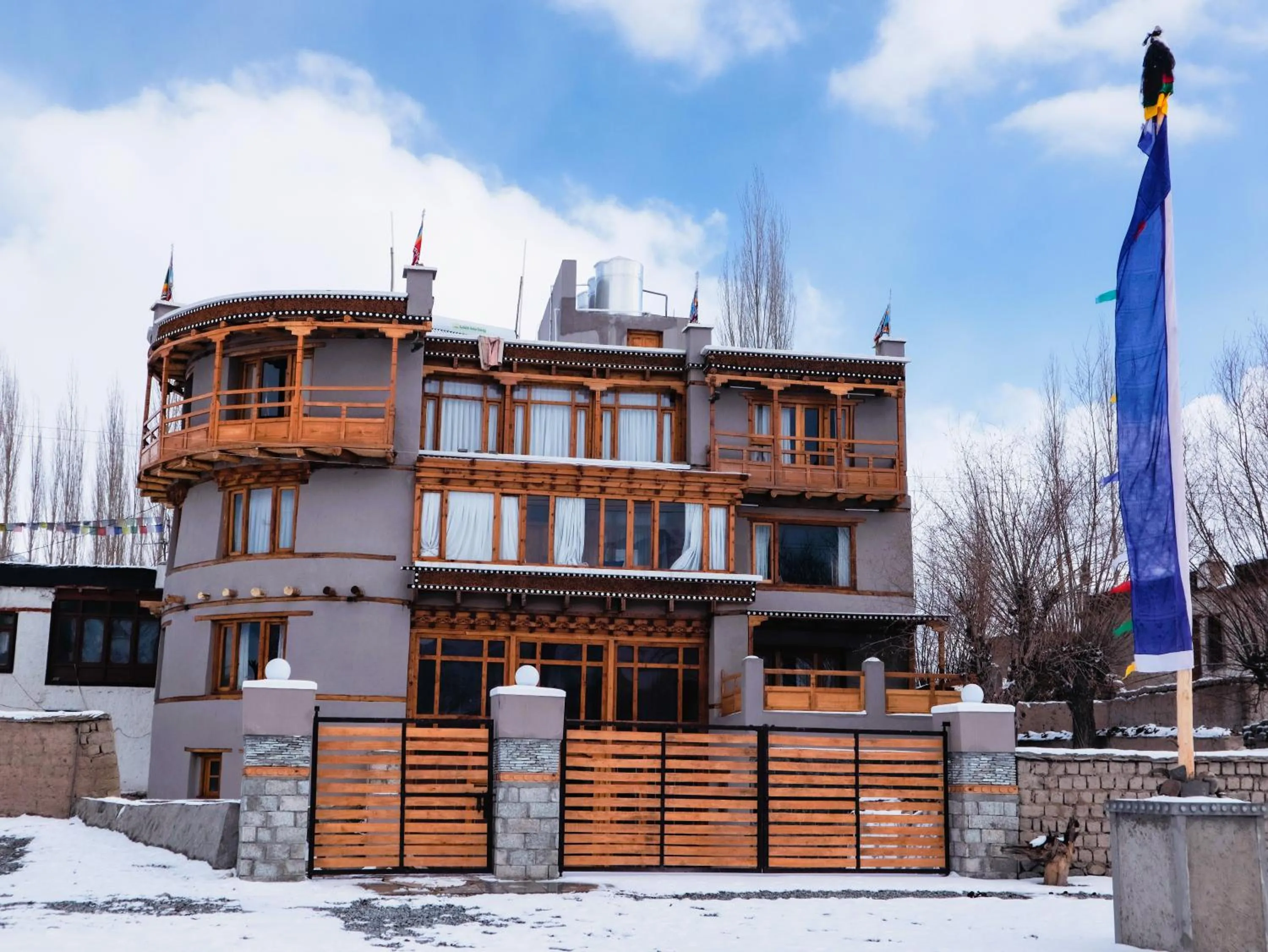 Property building in Dakpa House Ladakh