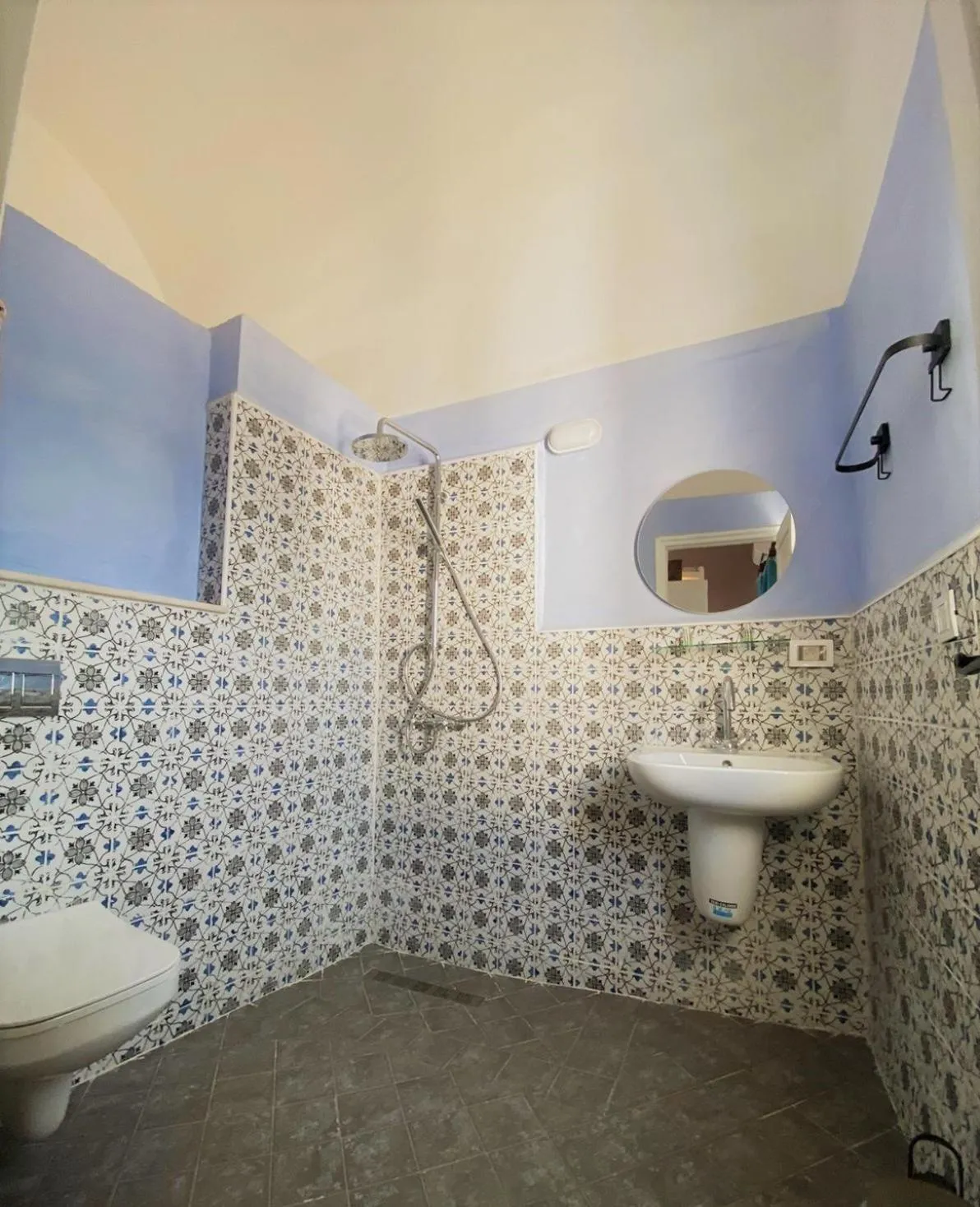 Shower in Hôtel Djerba Authentique - Au centre de Midoun