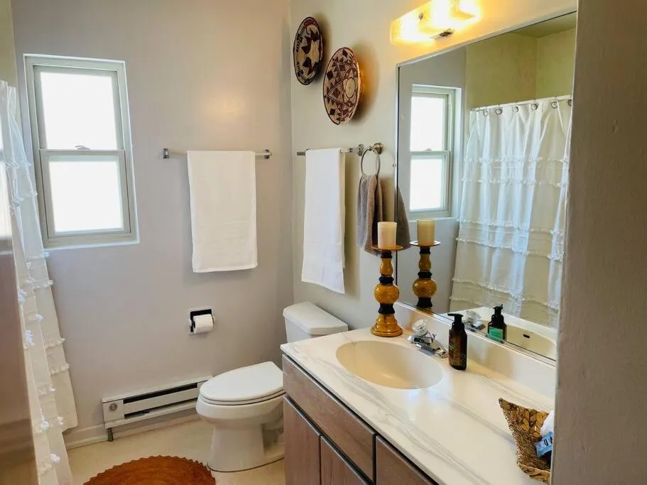 Bathroom in Vintage charm vacation home with modern comforts near Old Town