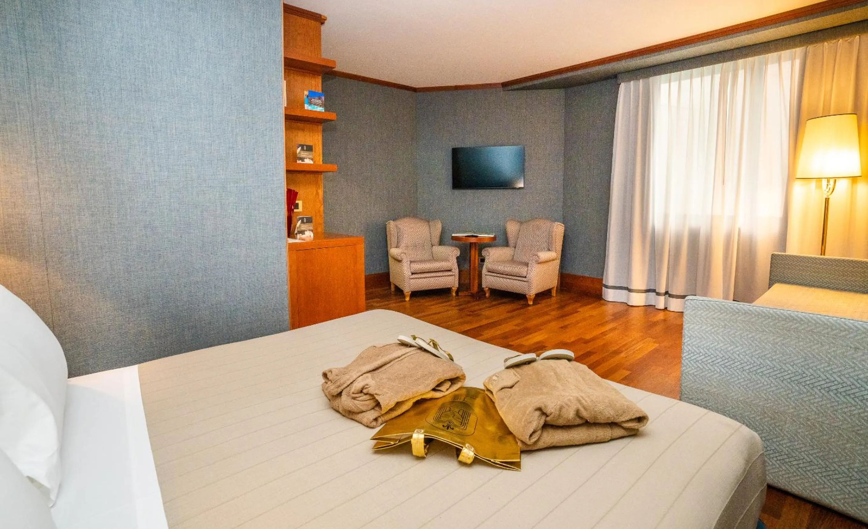 Bedroom, Bed in Grand Hotel Duca D'Este